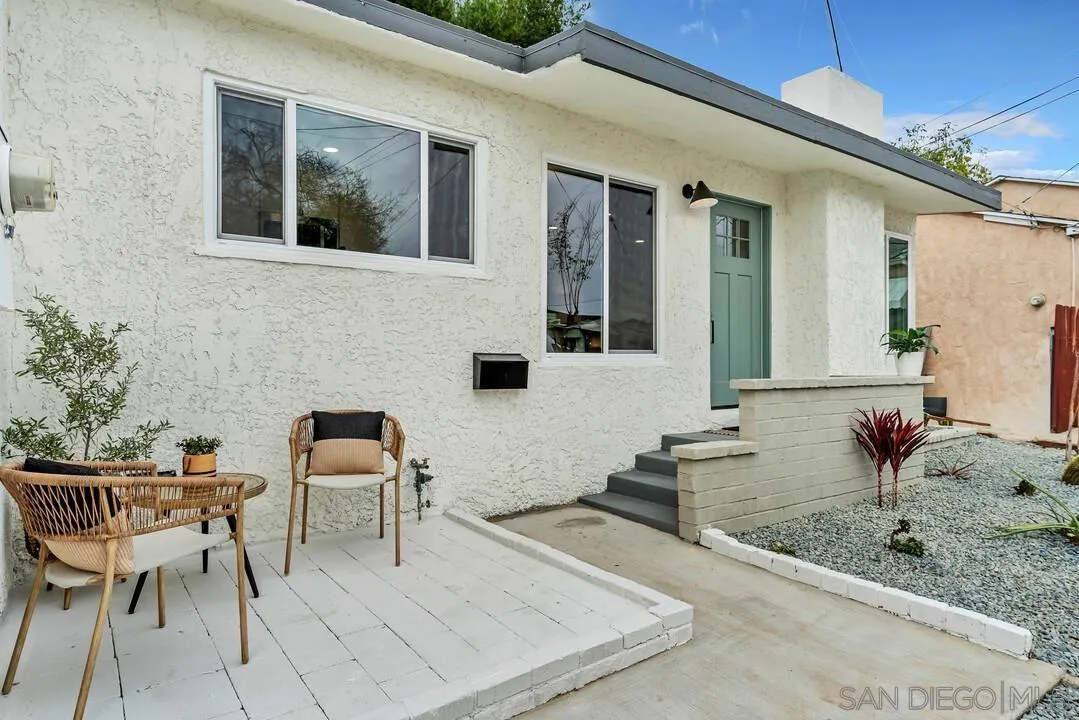 https://cdn.realtyfeed.com/cdn/127/260001800/8fd65153c083df06866b852d90705f19.webp