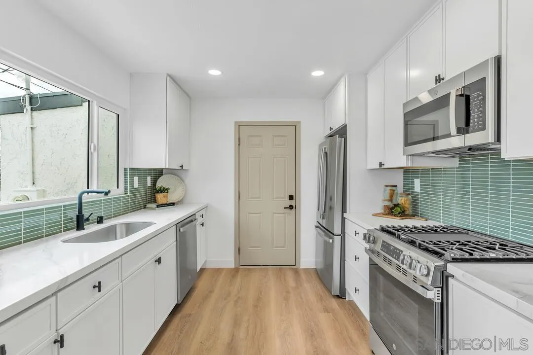 https://cdn.realtyfeed.com/cdn/127/260001800/f609ade5416febd309c9e3d571b4b391.webp