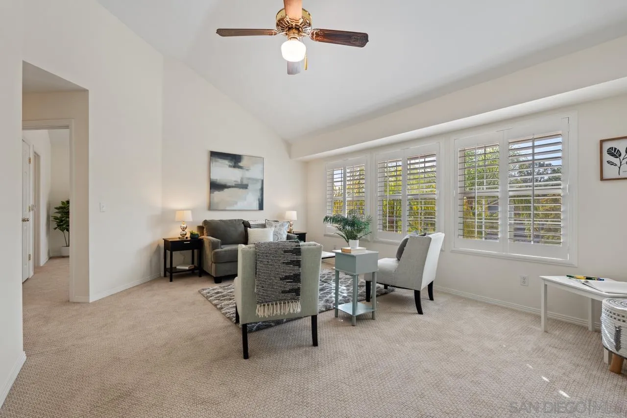https://cdn.realtyfeed.com/cdn/127/260001805/179d9c9749efd9608e946dd69c201213.webp