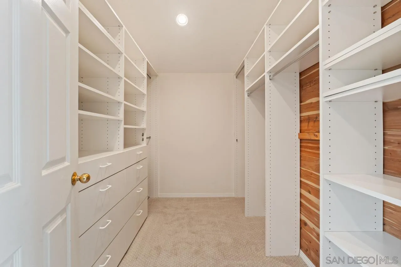 https://cdn.realtyfeed.com/cdn/127/260001805/d1df83a6e1e48f351ed281bce786b629.webp
