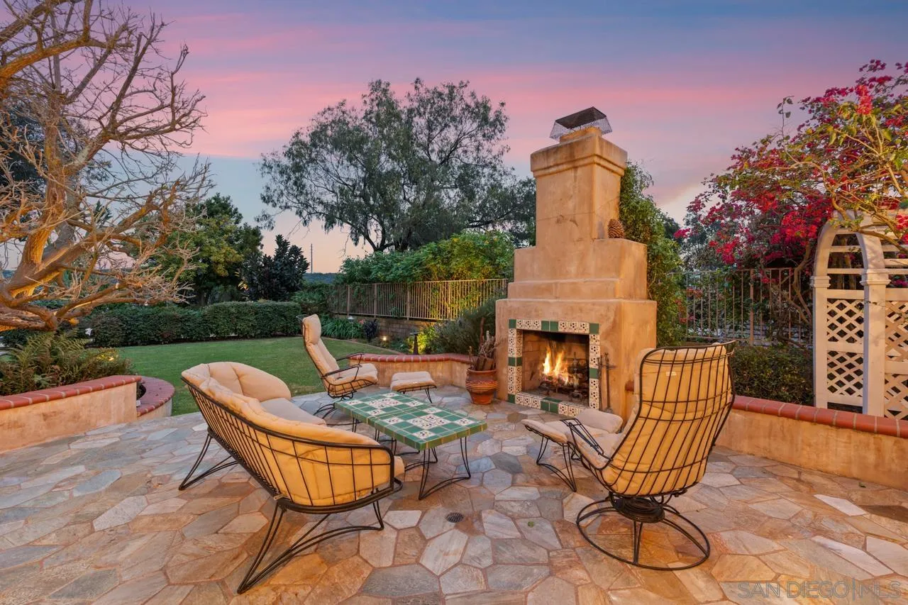 https://cdn.realtyfeed.com/cdn/127/260001805/de734bbde7d3406ecc24e1e1b1485078.webp
