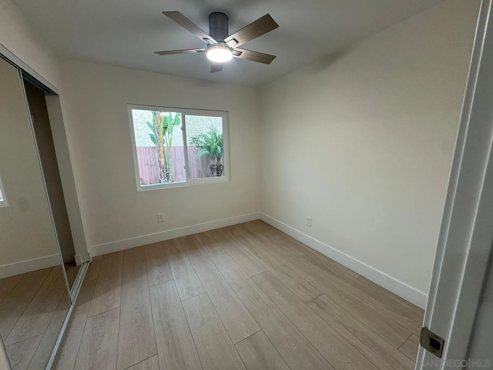 https://cdn.realtyfeed.com/cdn/127/260001806/5addb38a618523a61567052ad4d5a57f.webp