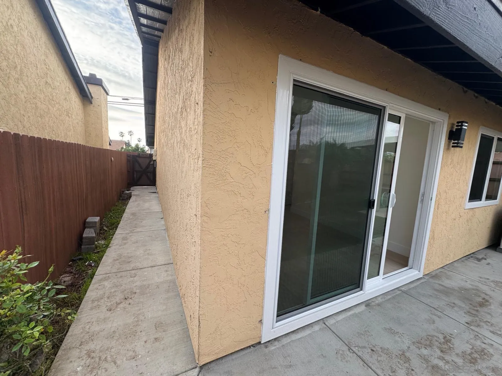 https://cdn.realtyfeed.com/cdn/127/260001806/95979f574f863e54041891f7f6e7b03f.webp
