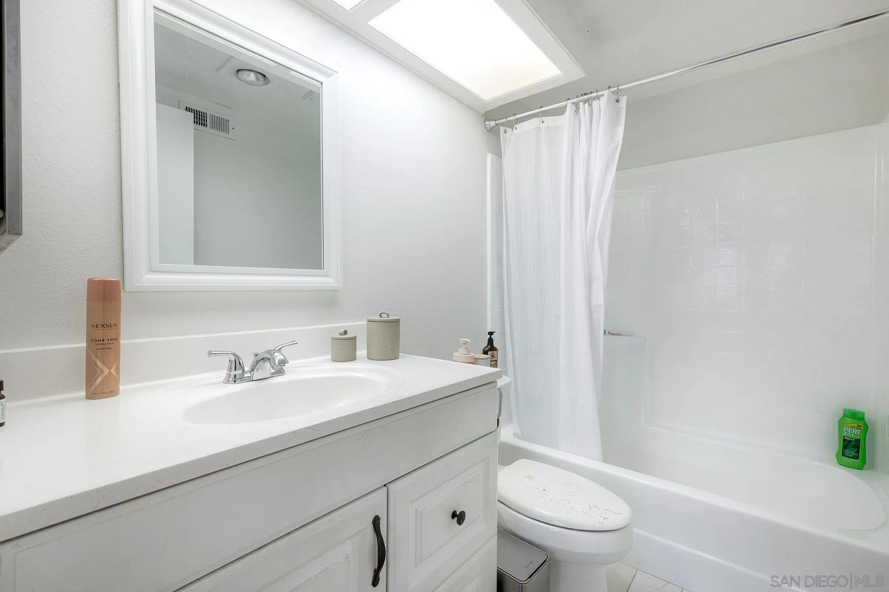 Photo #17: 260001809 Listing: Photo #17