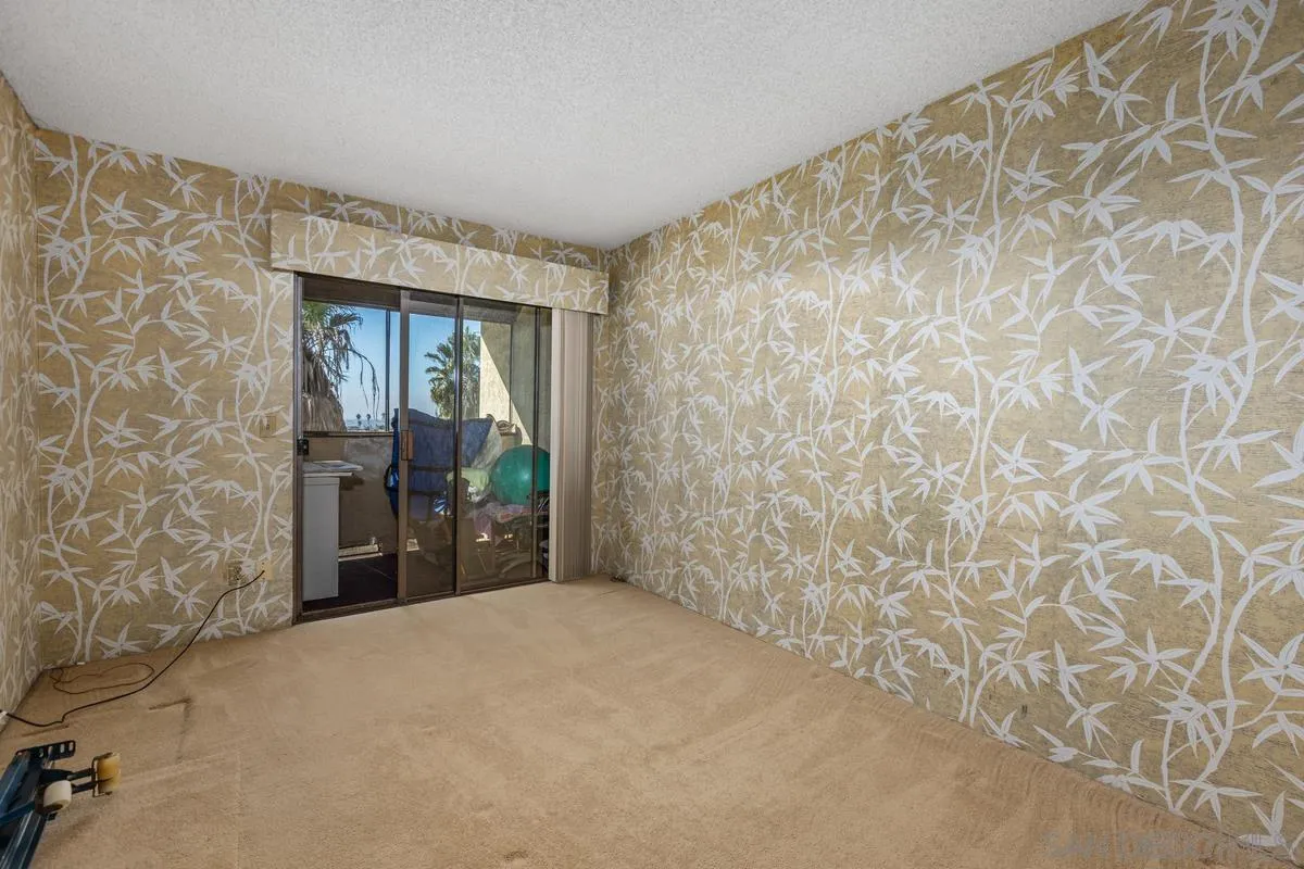 https://cdn.realtyfeed.com/cdn/127/260001810/9547d42eb6c862b2990bf2c47e9f8c47.webp