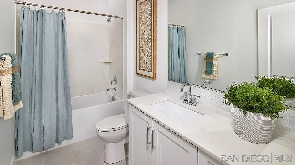 https://cdn.realtyfeed.com/cdn/127/260001812/210d7ed1d0b8f78023274886d873b7b3.webp
