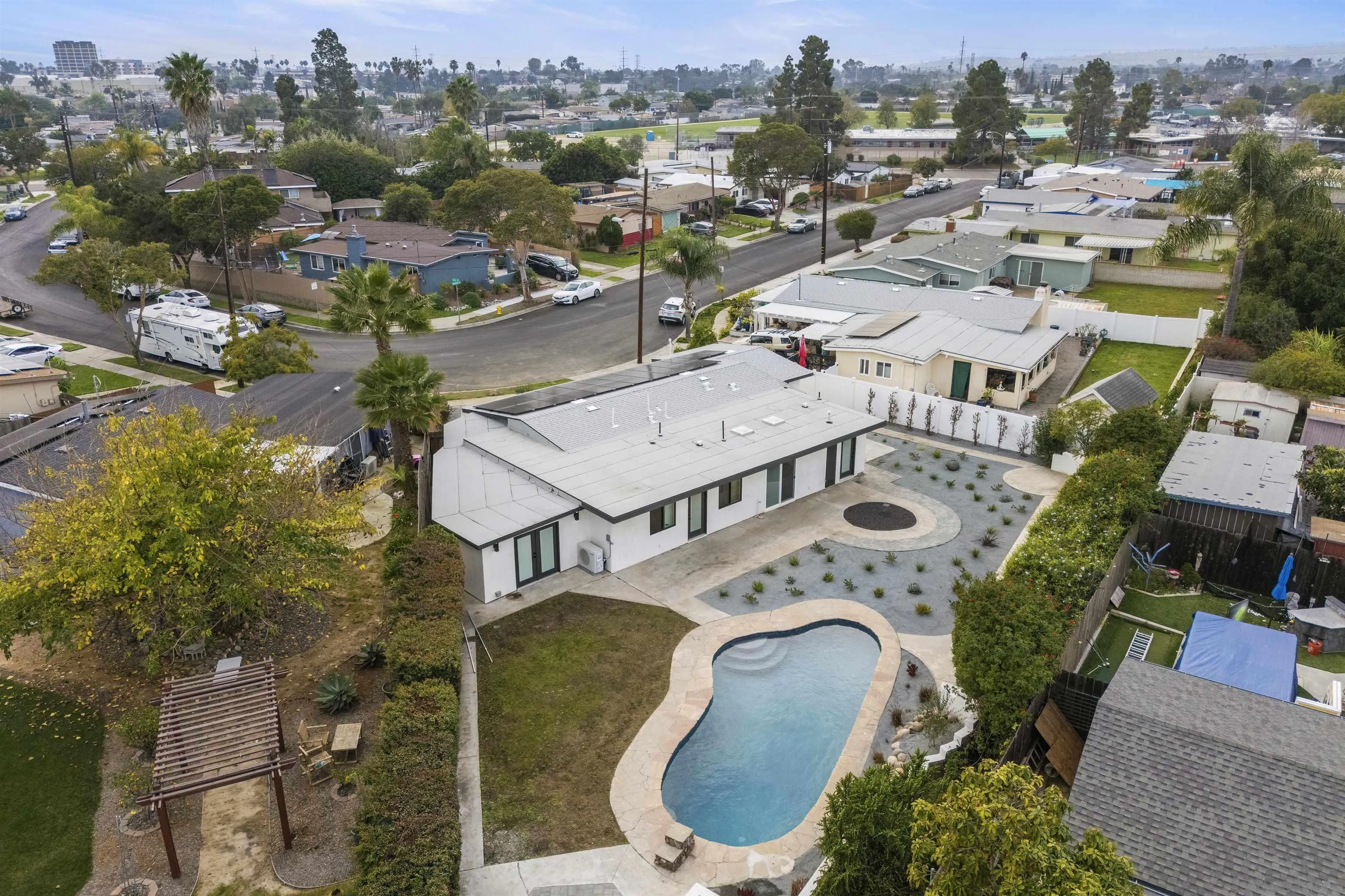 https://cdn.realtyfeed.com/cdn/127/260001814/a98b50de93b1d1a9a45204afb3f3194d.webp