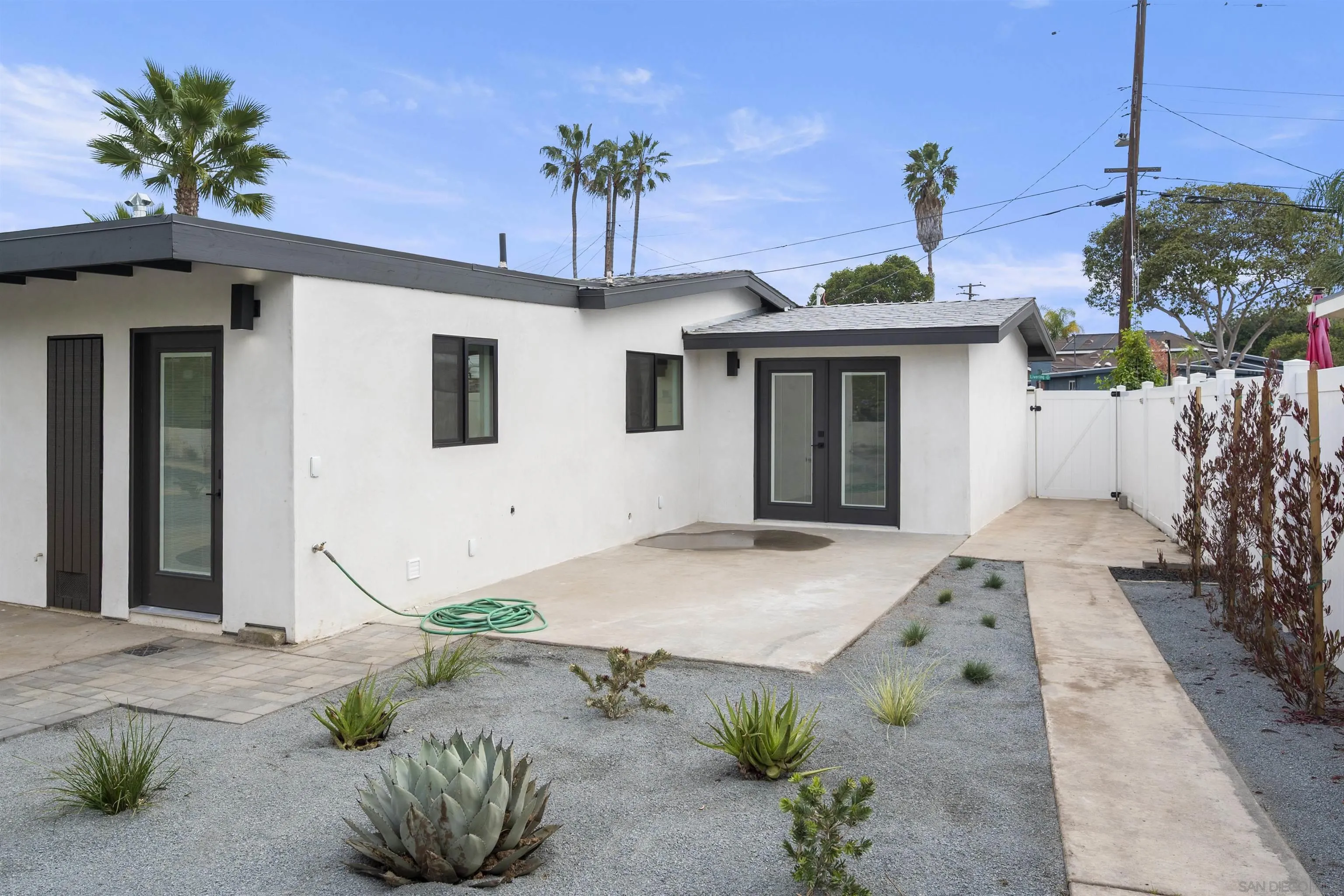 https://cdn.realtyfeed.com/cdn/127/260001814/dd3ef5888f361b16ff8d4daca67c66ab.webp