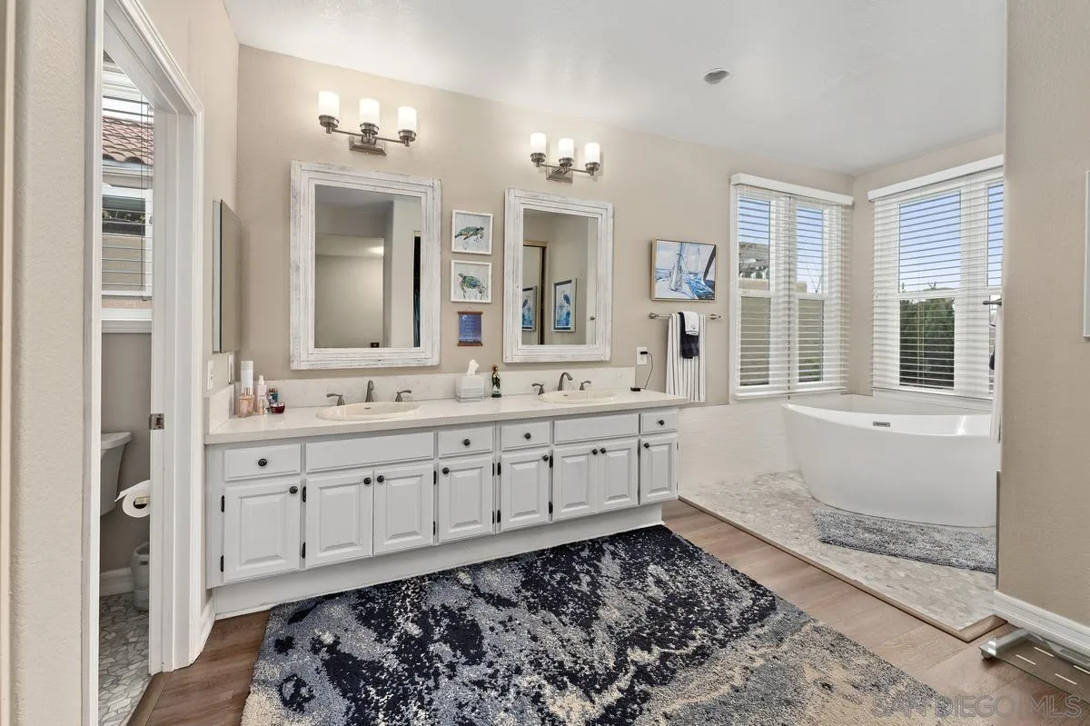https://cdn.realtyfeed.com/cdn/127/260001817/4c3b85a80922e563a23e254e2c52ce51.webp