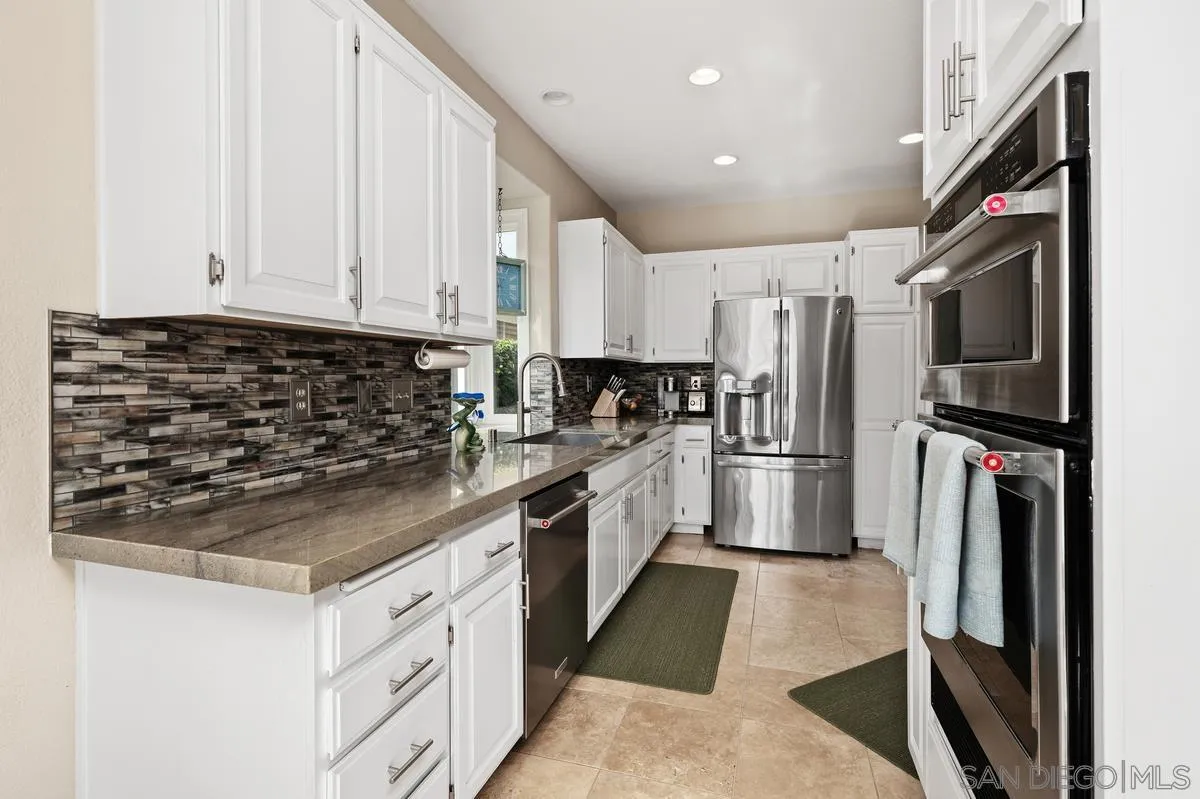 https://cdn.realtyfeed.com/cdn/127/260001817/63e89d539babb1b54da3daa40fd34007.webp