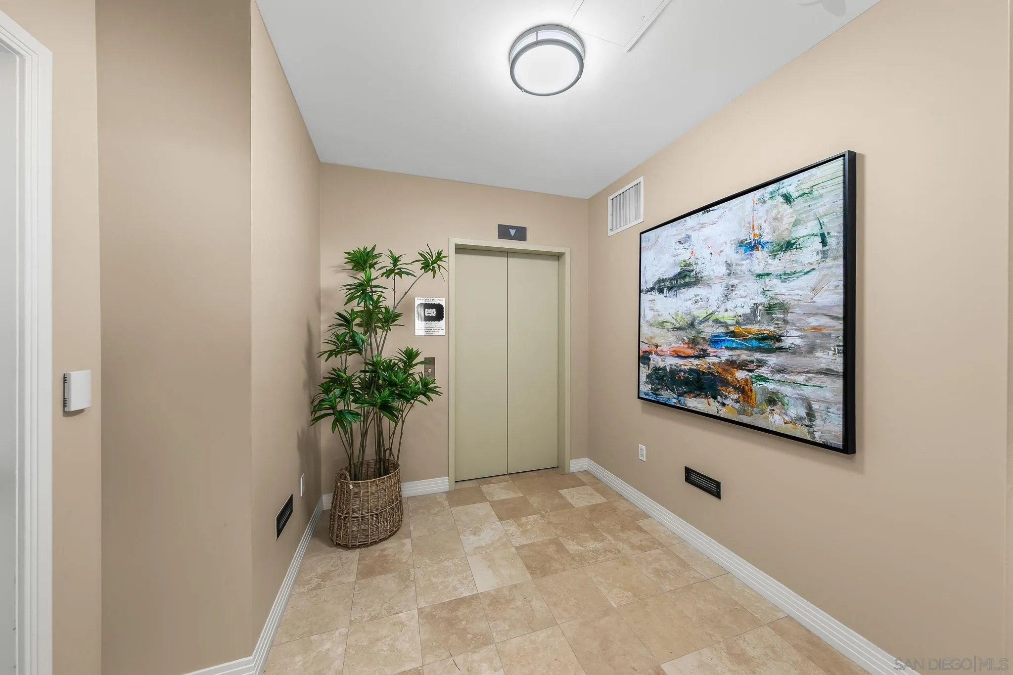 Photo #53: 260001819 Listing: Photo #53