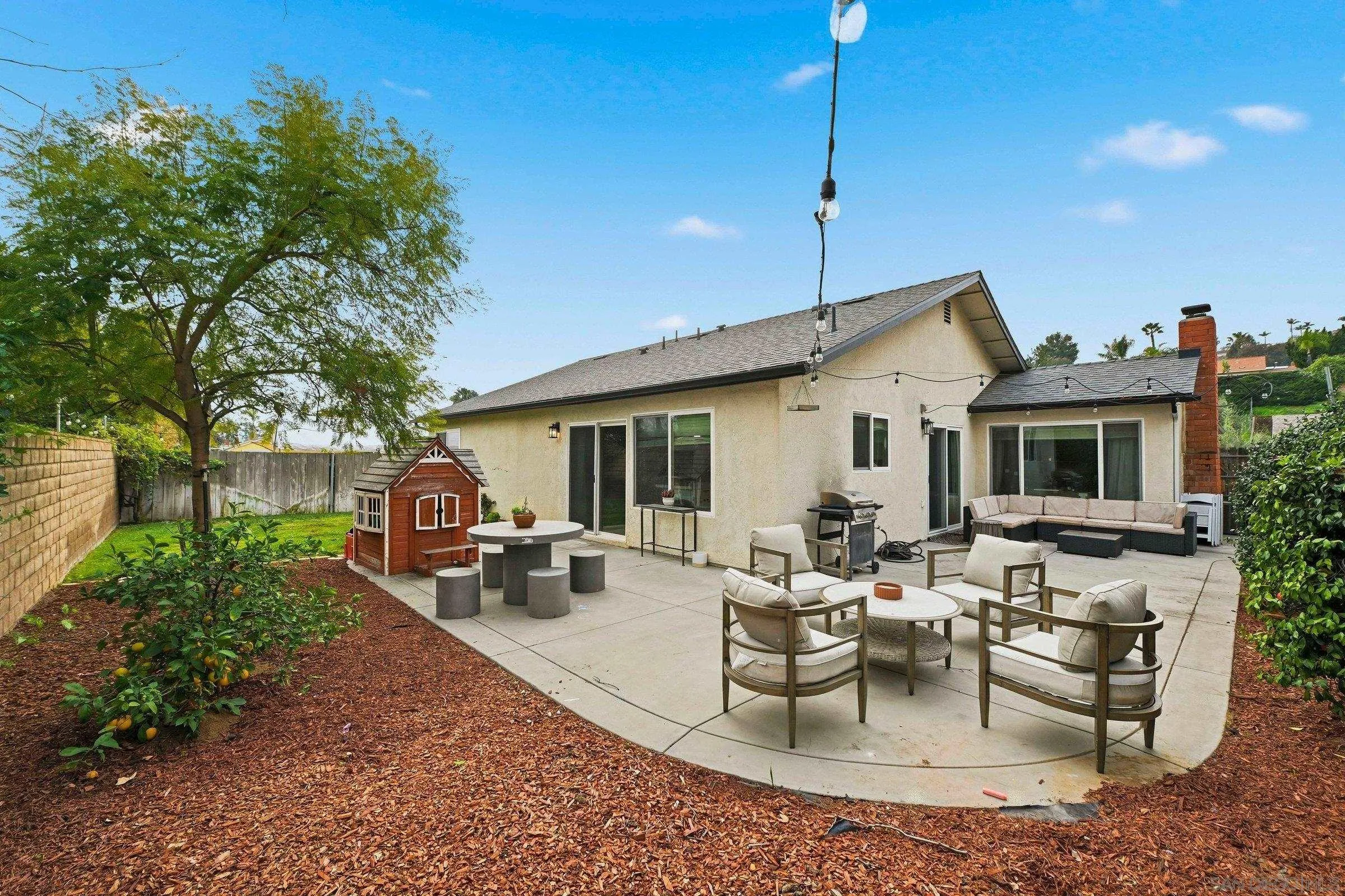 https://cdn.realtyfeed.com/cdn/127/260001828/2aadb18b258cc0eea0427531b8733326.webp