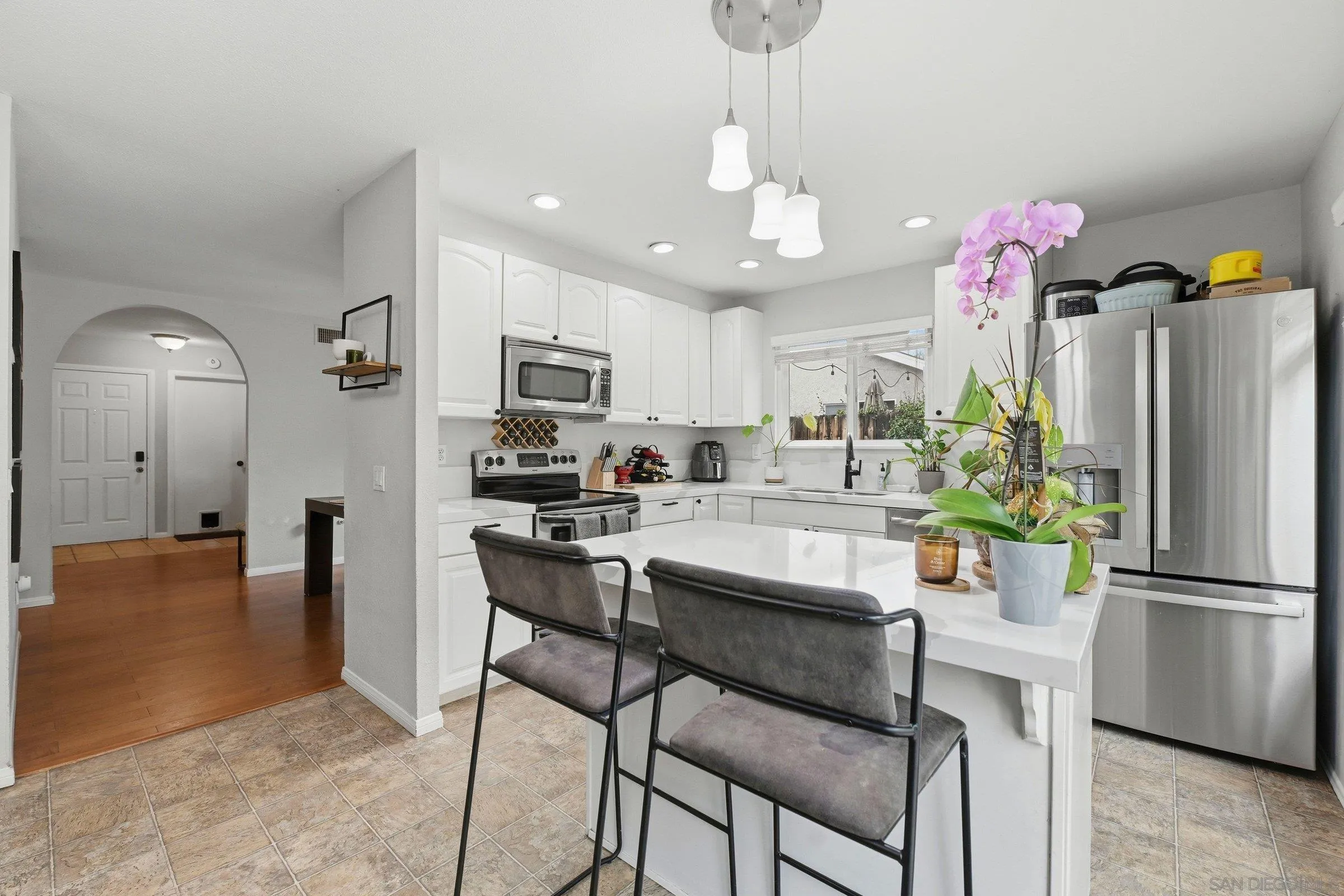 https://cdn.realtyfeed.com/cdn/127/260001828/3f27e652ad376e4cf4d01cf145e2e215.webp