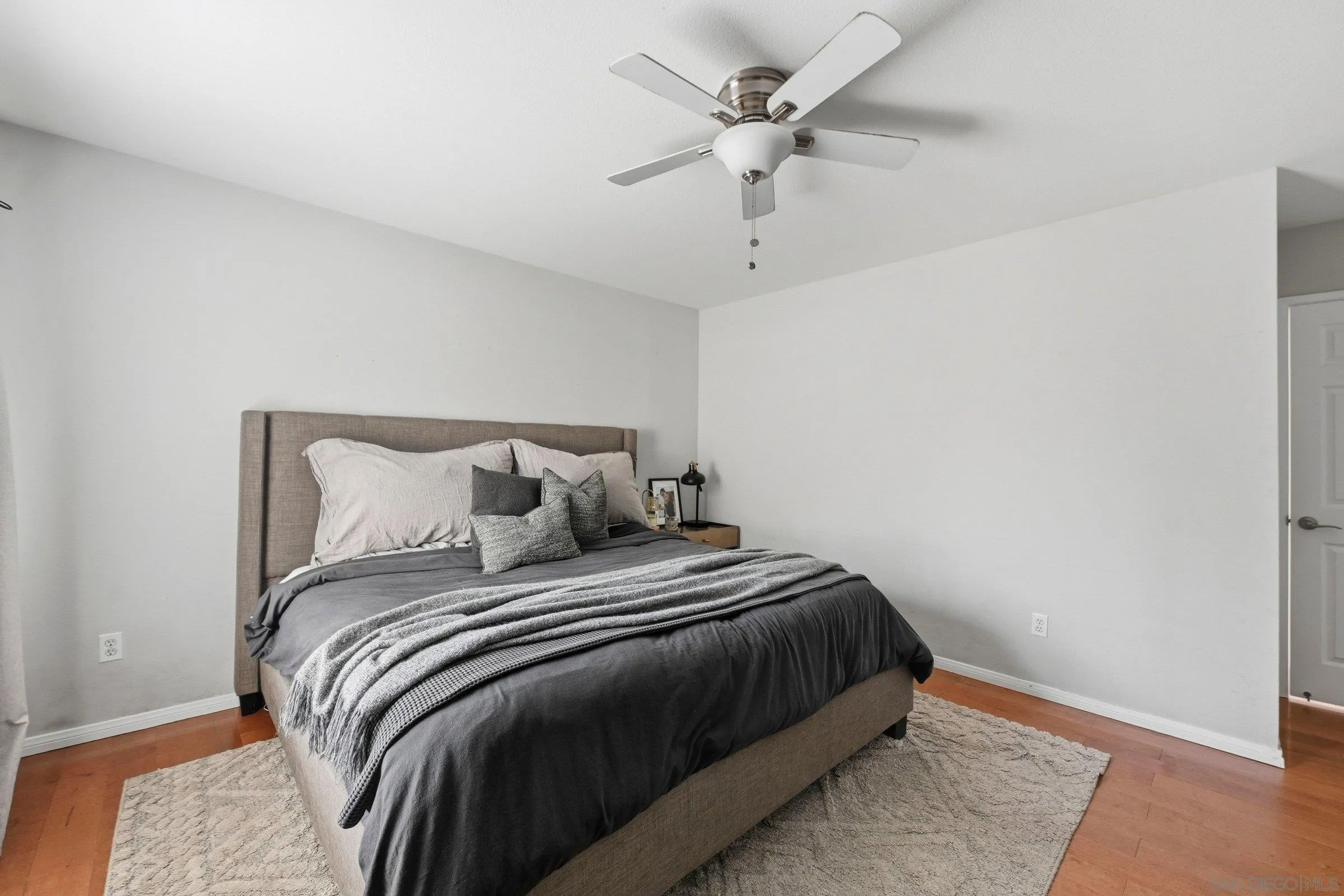 https://cdn.realtyfeed.com/cdn/127/260001828/82b1117a14f4d22ac5da418f39e5c1dc.webp
