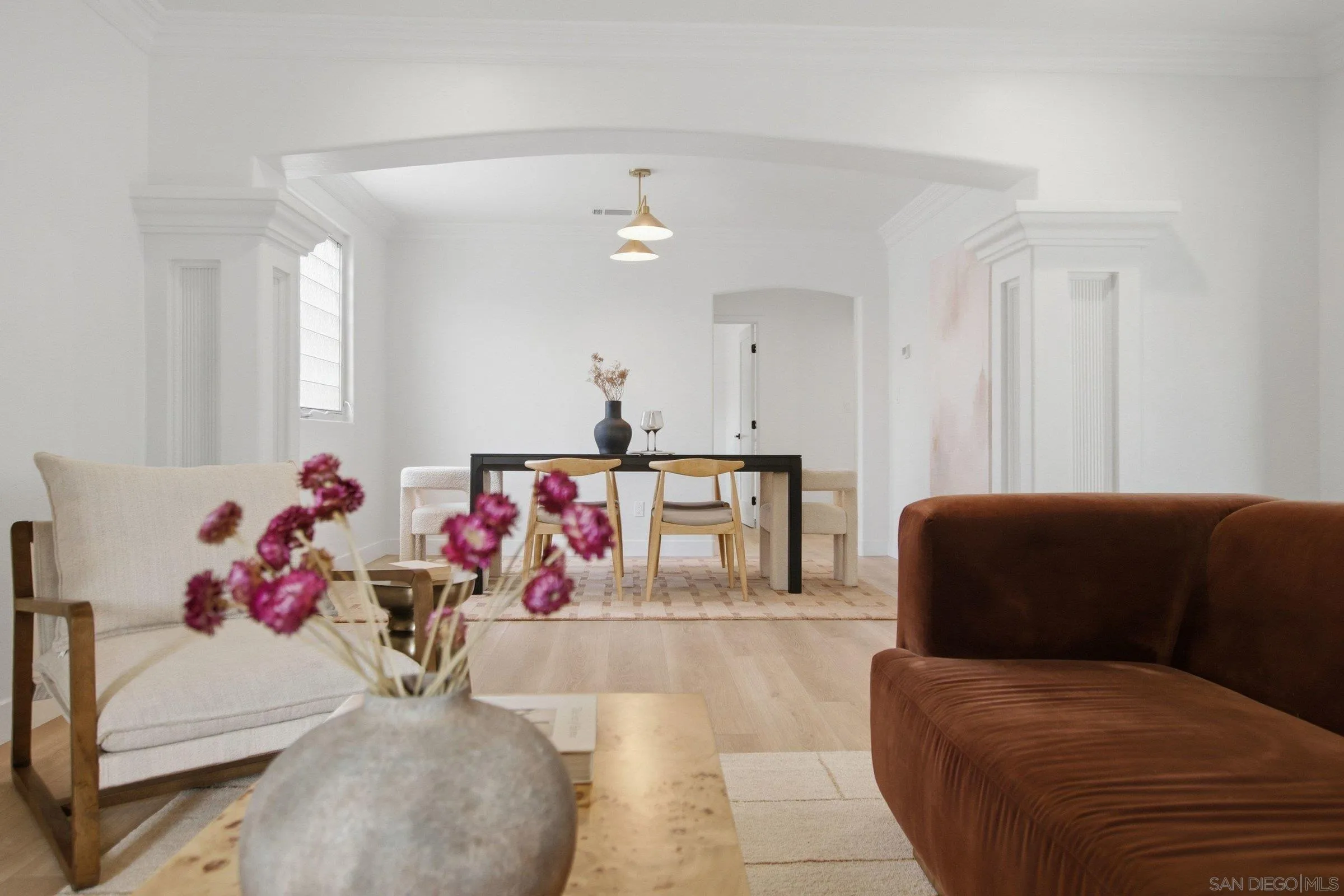 https://cdn.realtyfeed.com/cdn/127/260001830/1c6dff34c9fd7b8ccea4244a12827c51.webp