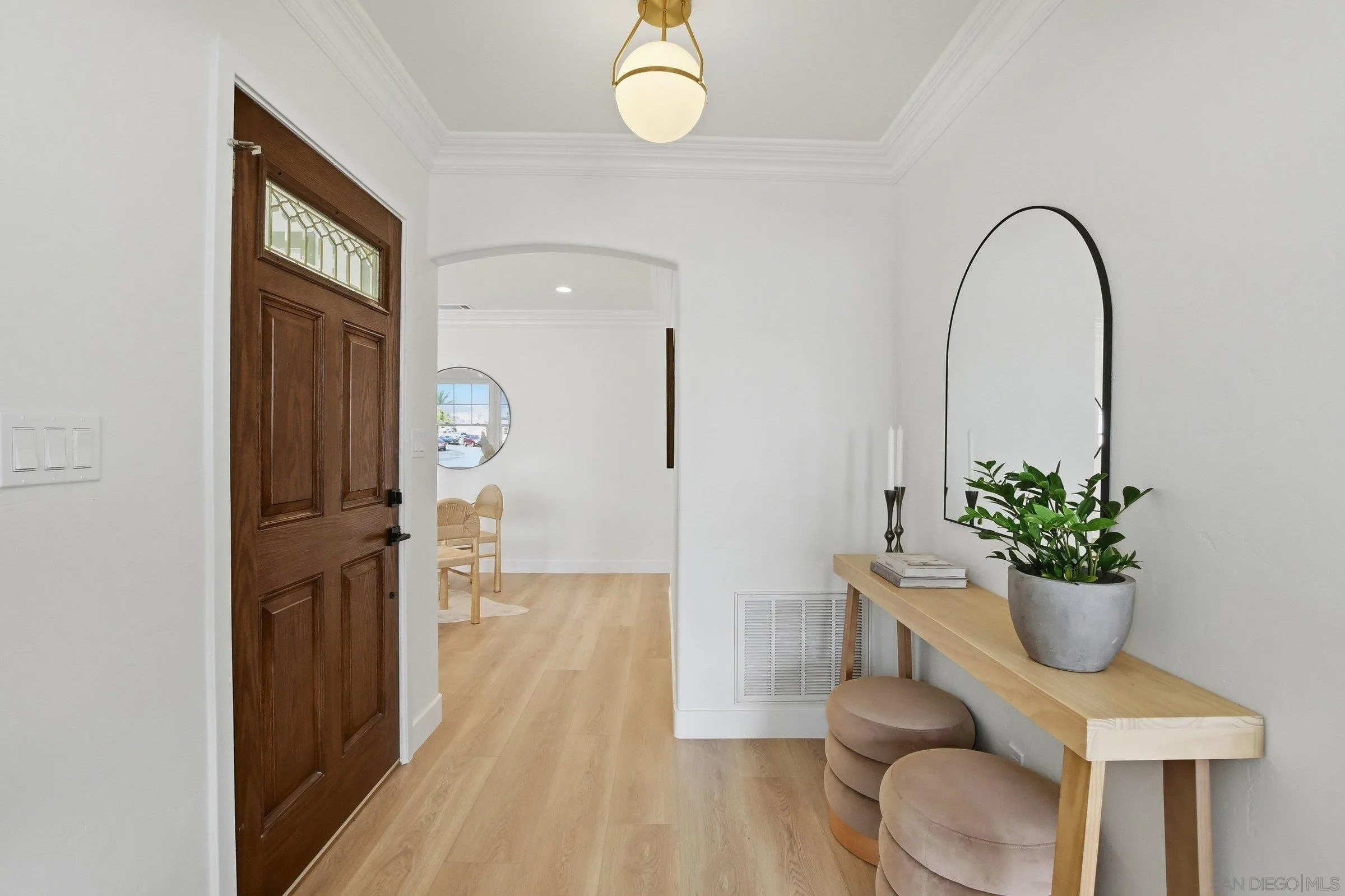 https://cdn.realtyfeed.com/cdn/127/260001830/ac07785e8818d119c93813e02f05421b.webp