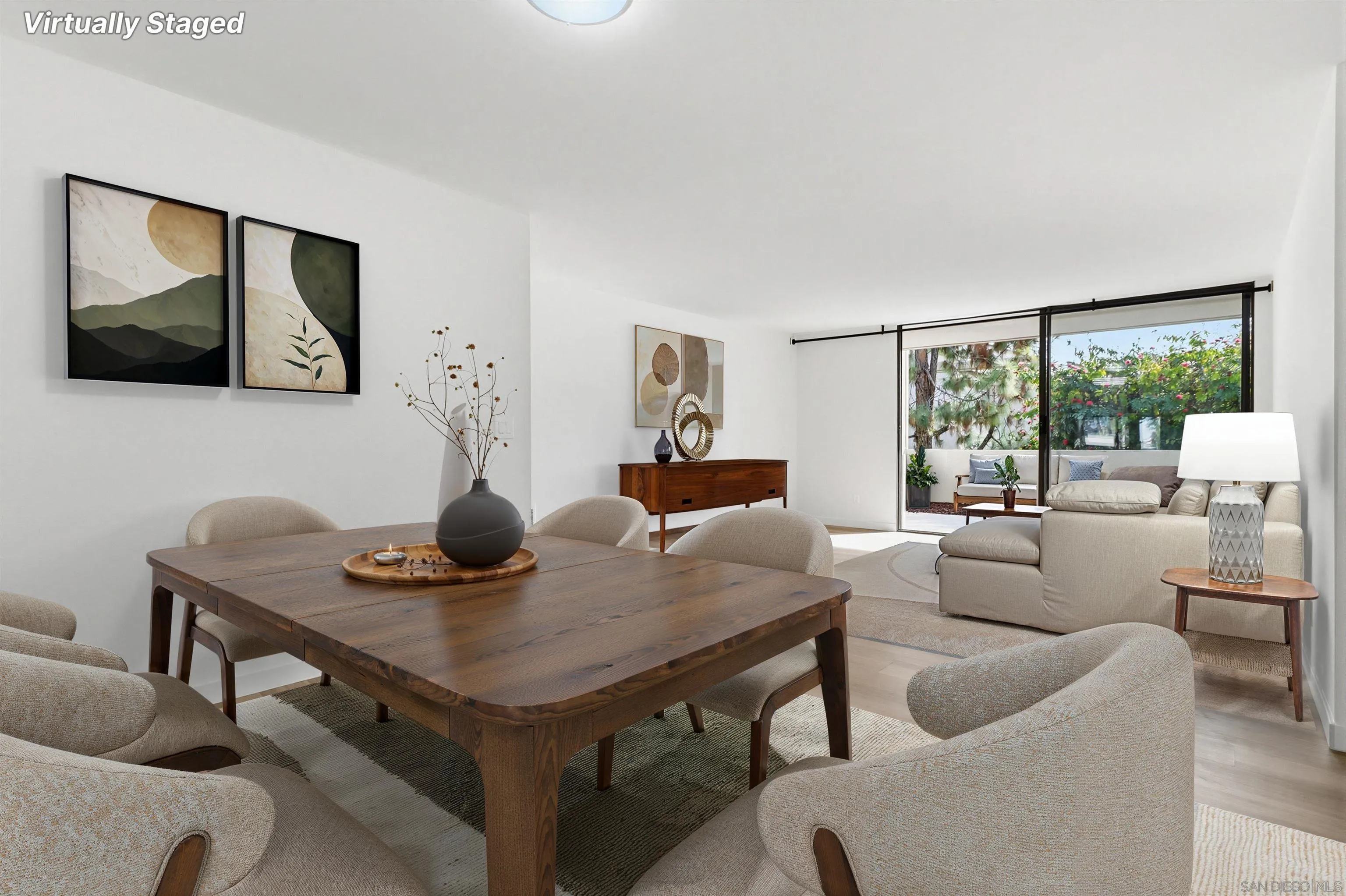 https://cdn.realtyfeed.com/cdn/127/260001831/40cd2057f524a7b74a60acae52eaf15a.webp