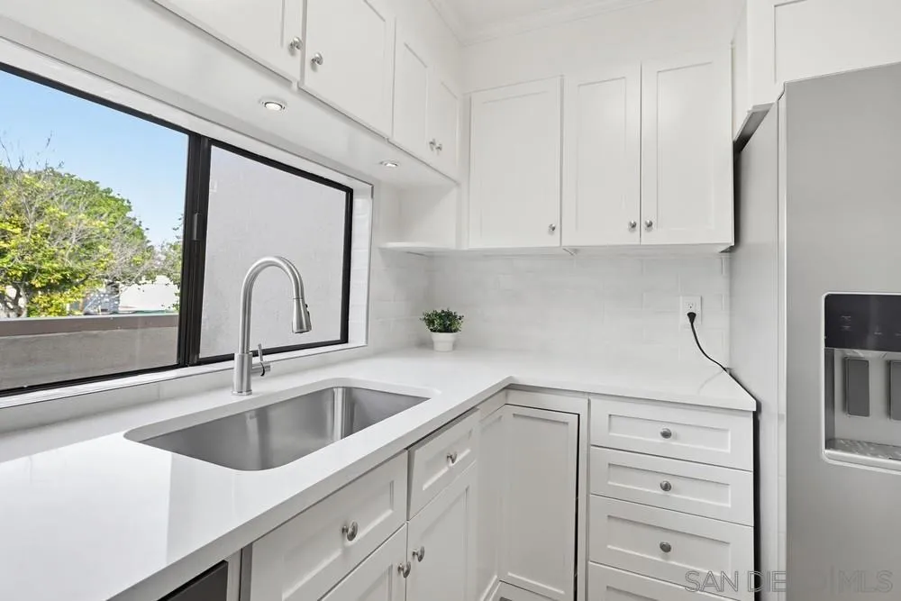 https://cdn.realtyfeed.com/cdn/127/260001831/5336e1c0ec31b623548b91896d88094c.webp