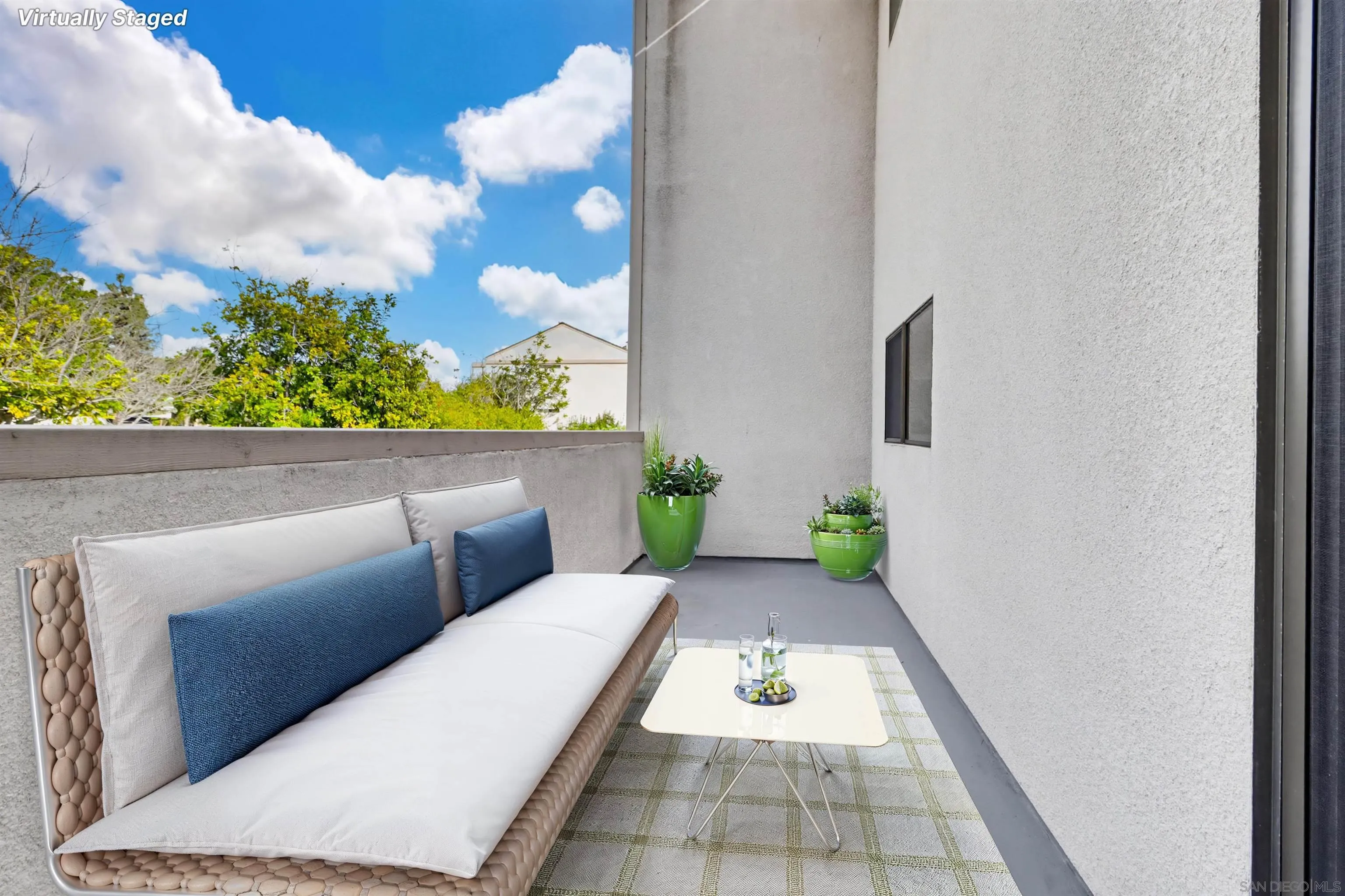 https://cdn.realtyfeed.com/cdn/127/260001831/c388383acc58838105d9e2b3b6c30956.webp