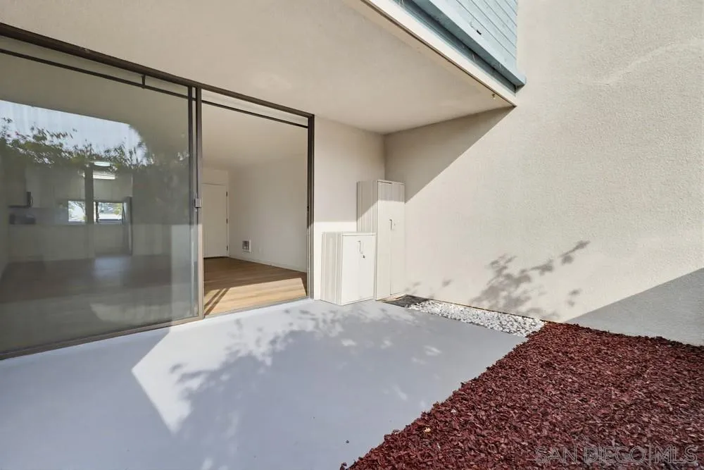 https://cdn.realtyfeed.com/cdn/127/260001831/ce9668f07fcad908222d17069a5eb95f.webp