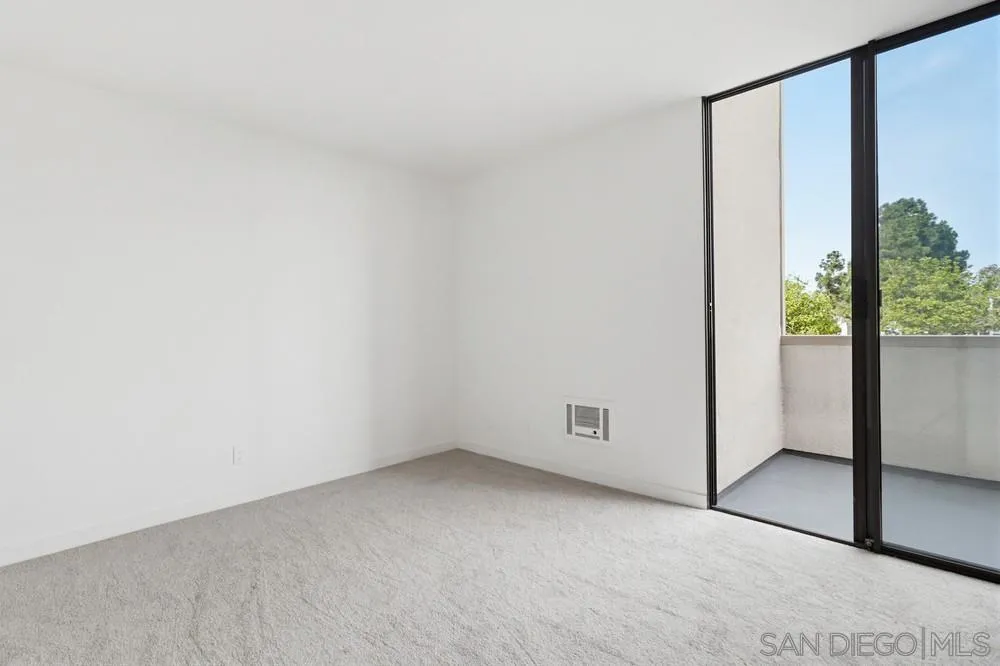 https://cdn.realtyfeed.com/cdn/127/260001831/f9ca324a00050b23483af3294c48011b.webp