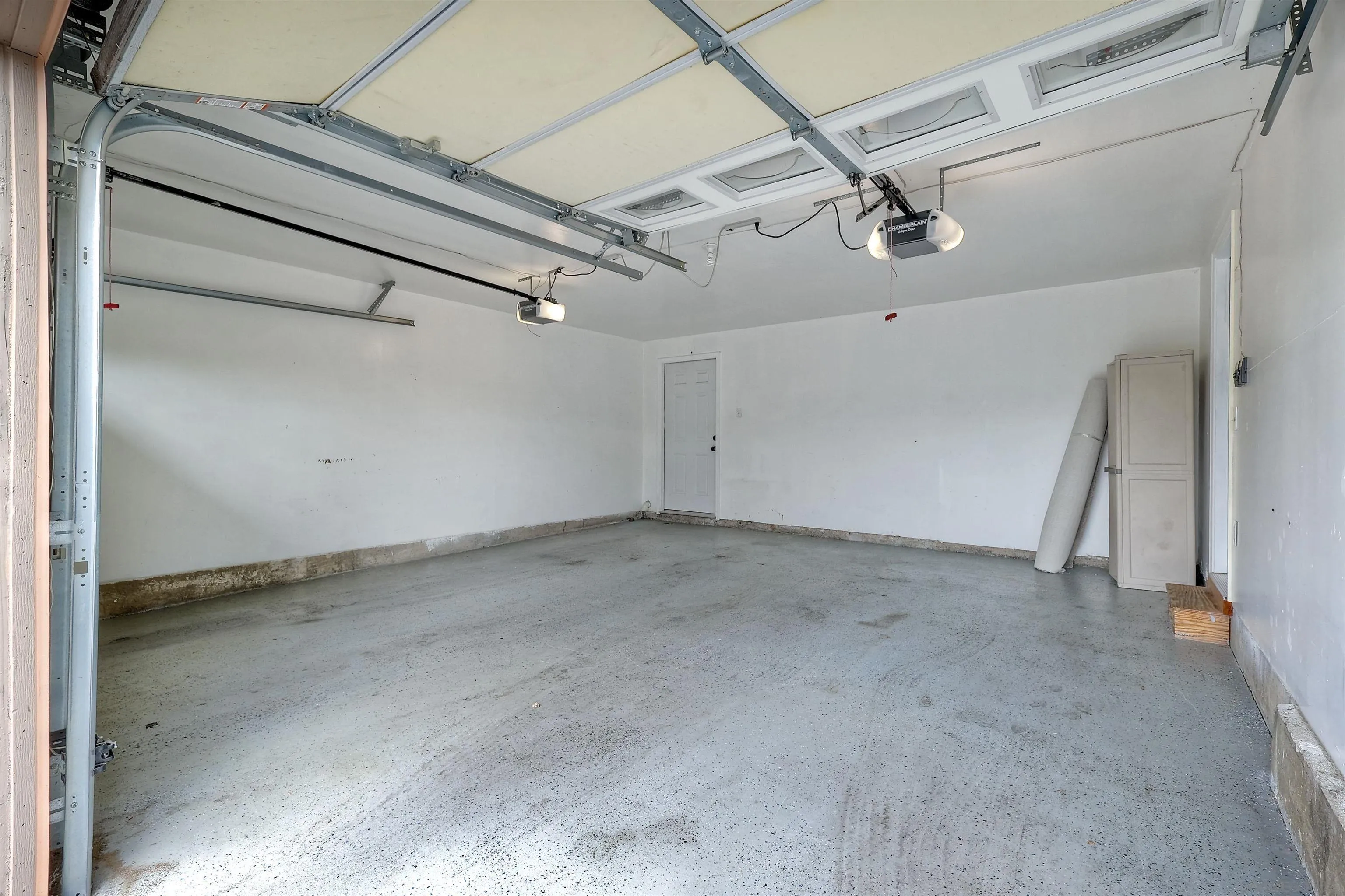 https://cdn.realtyfeed.com/cdn/127/260001836/d773e003b343f49d5853ca8d959c9774.webp