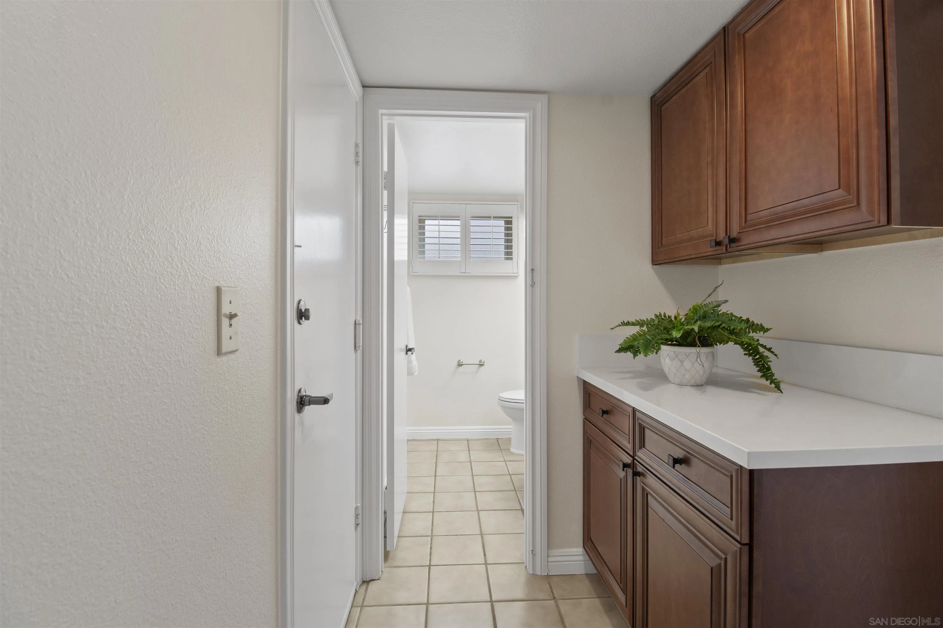 https://cdn.realtyfeed.com/cdn/127/260001838/25d3c5624ed679e2faa736247bffe389.webp