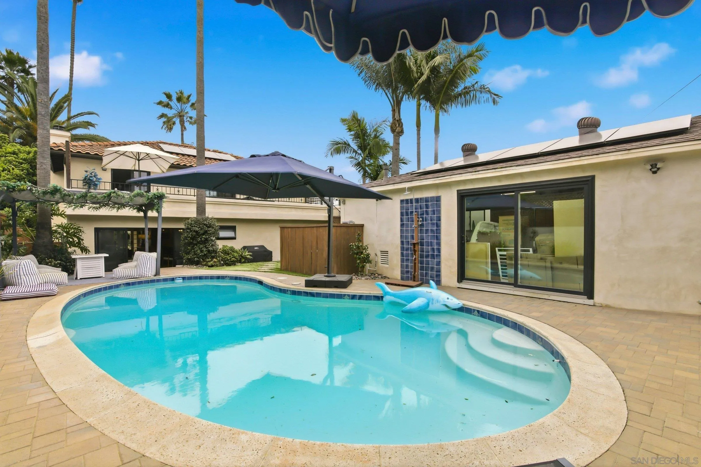 https://cdn.realtyfeed.com/cdn/127/260001842/6afc6f65c5ab35922951da6141b2c5f0.webp