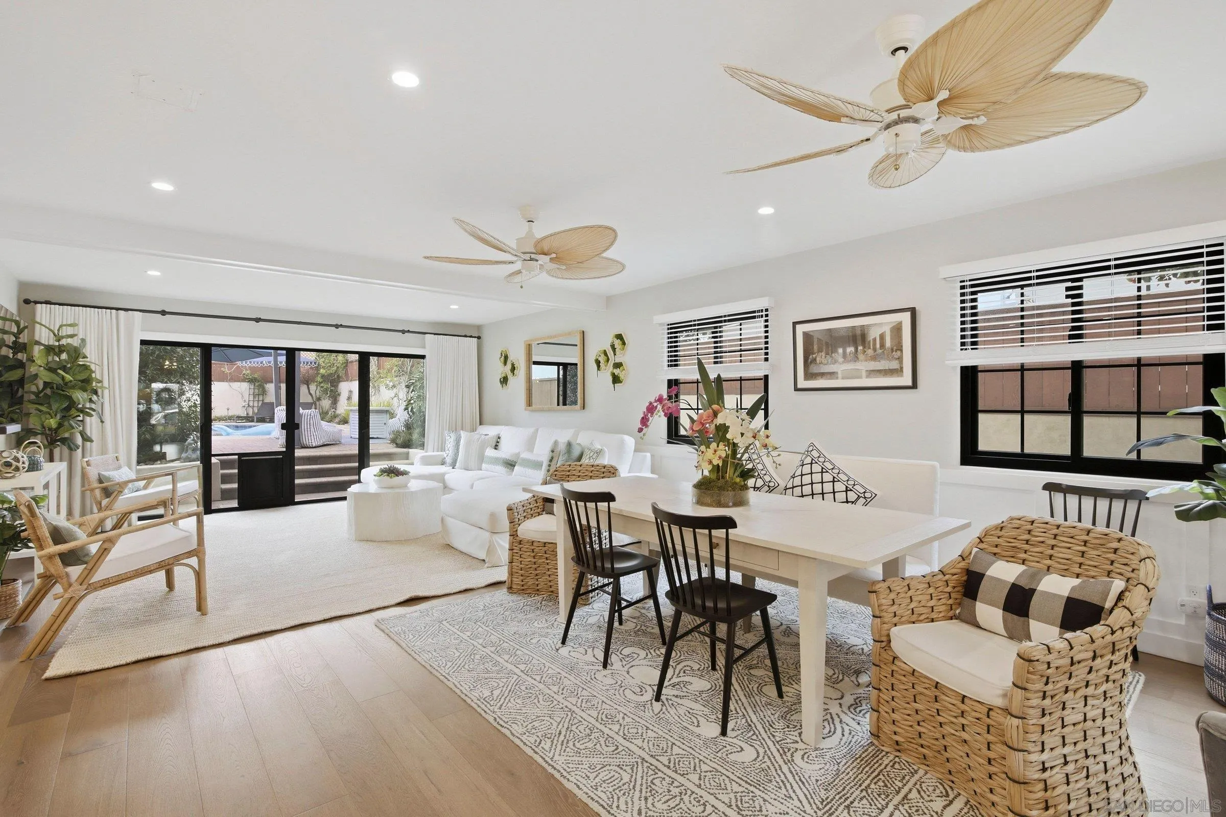 https://cdn.realtyfeed.com/cdn/127/260001842/74c5b45f7c0afa9309c96f6816dcc2f0.webp