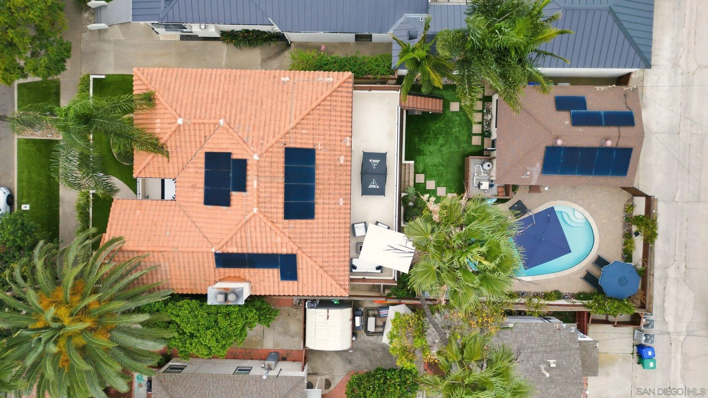 https://cdn.realtyfeed.com/cdn/127/260001842/cb16fa22ad8bf919766fbcfc03d633ec.webp