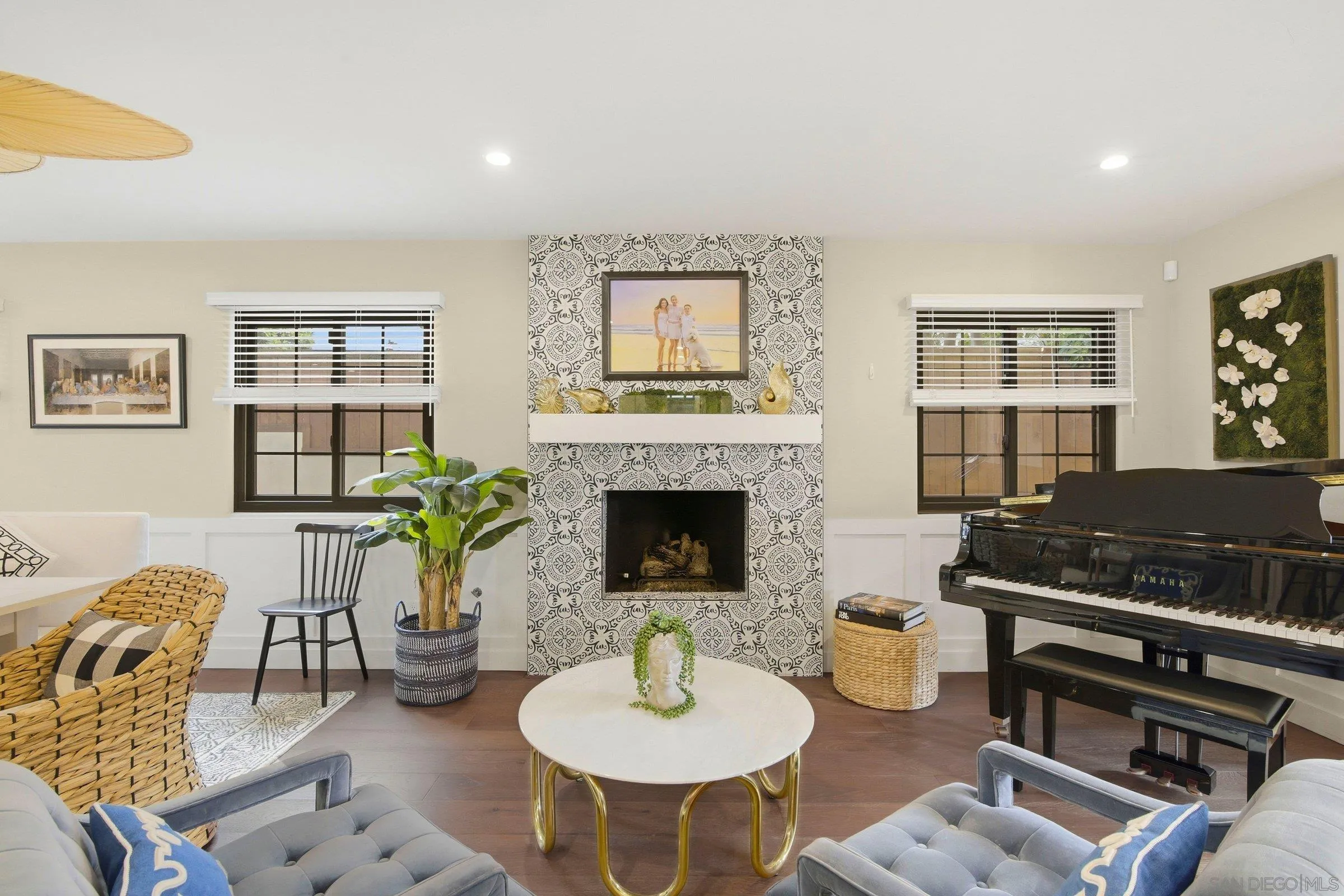 https://cdn.realtyfeed.com/cdn/127/260001842/cf57b653ec2896d4d56ae68c6e796248.webp