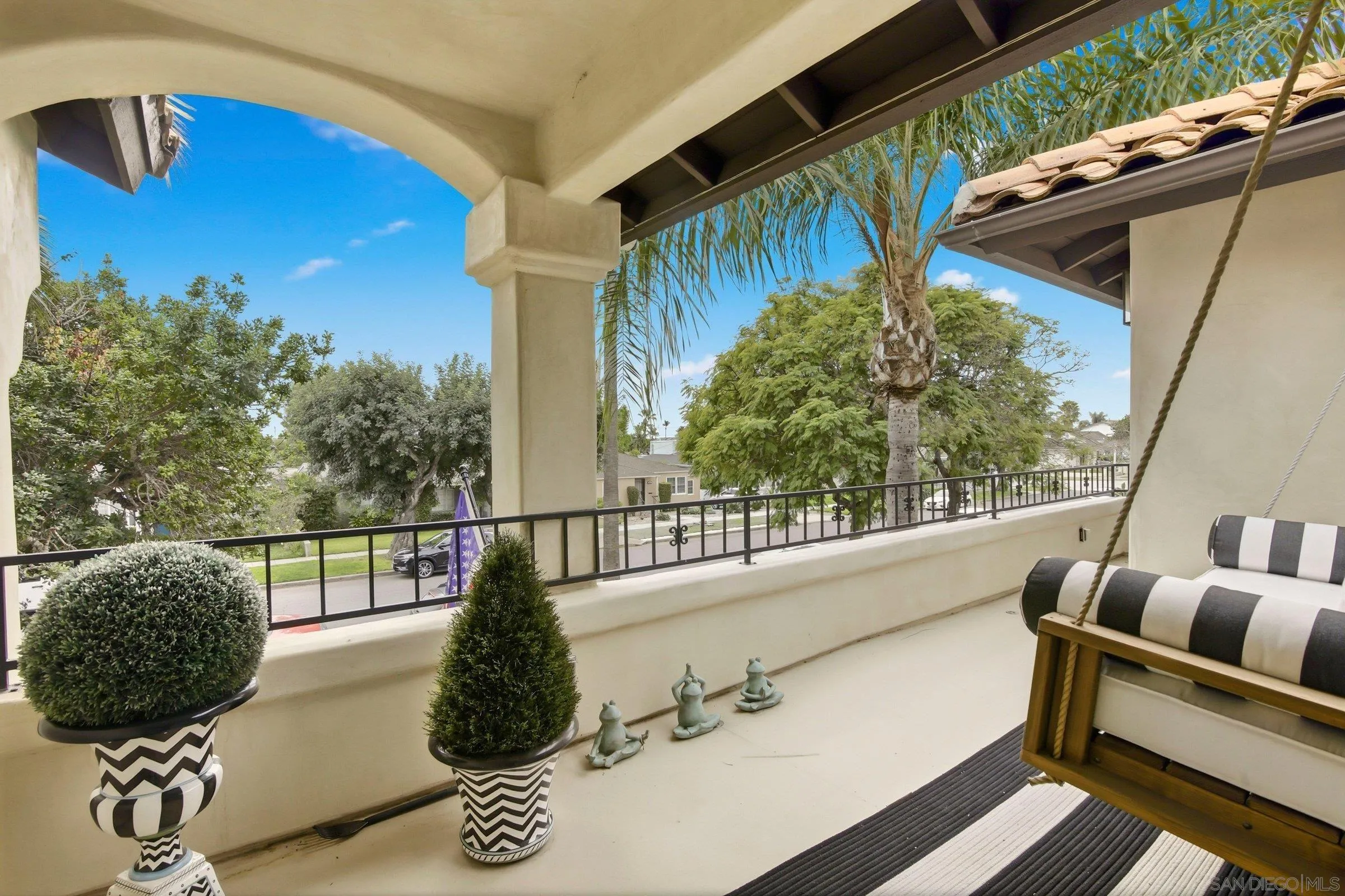 https://cdn.realtyfeed.com/cdn/127/260001842/ef742ba2294e2acc79fb068a327836e4.webp