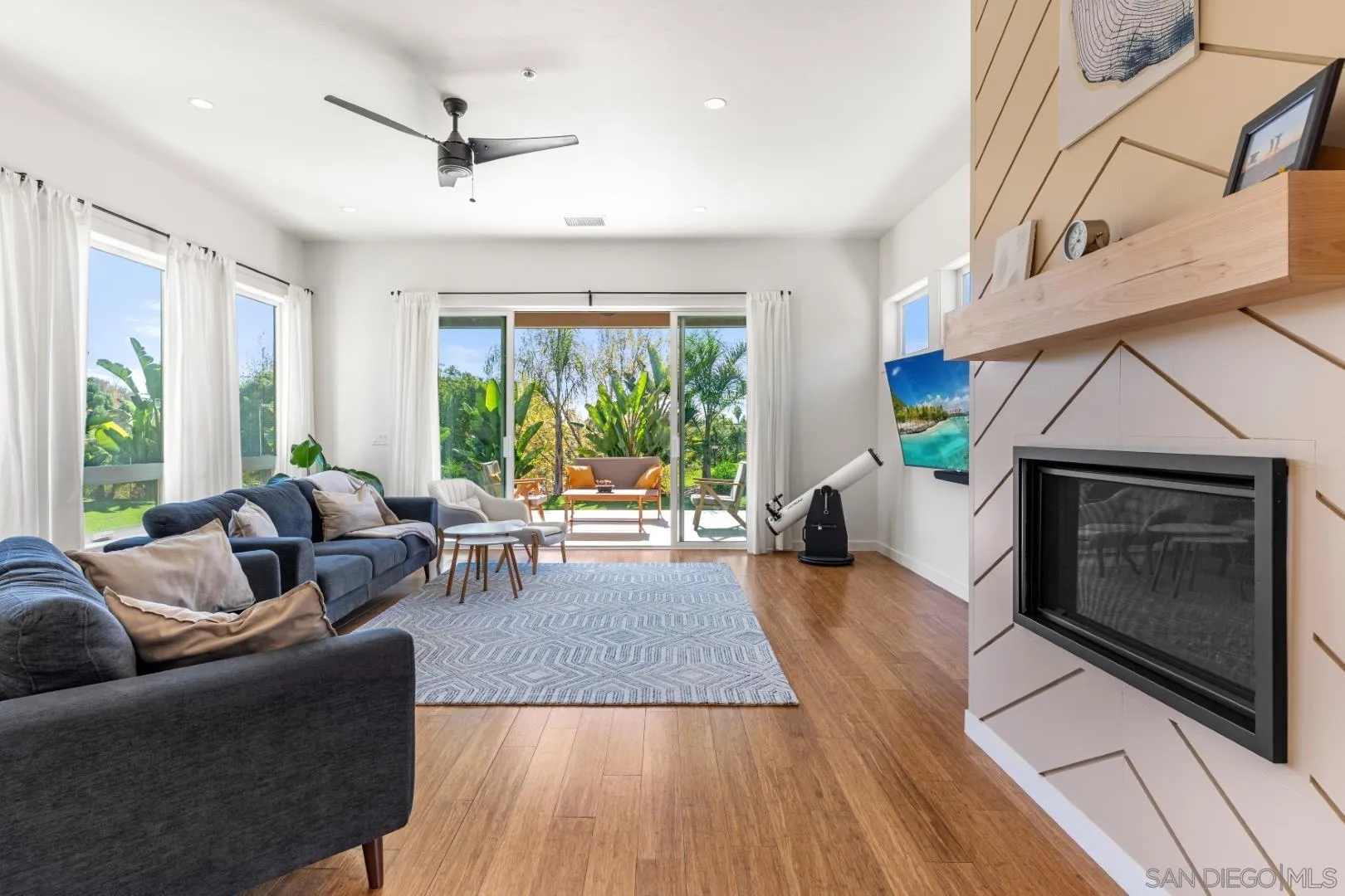 https://cdn.realtyfeed.com/cdn/127/260001843/4244b90857091ec5bfee91ad8678e518.webp