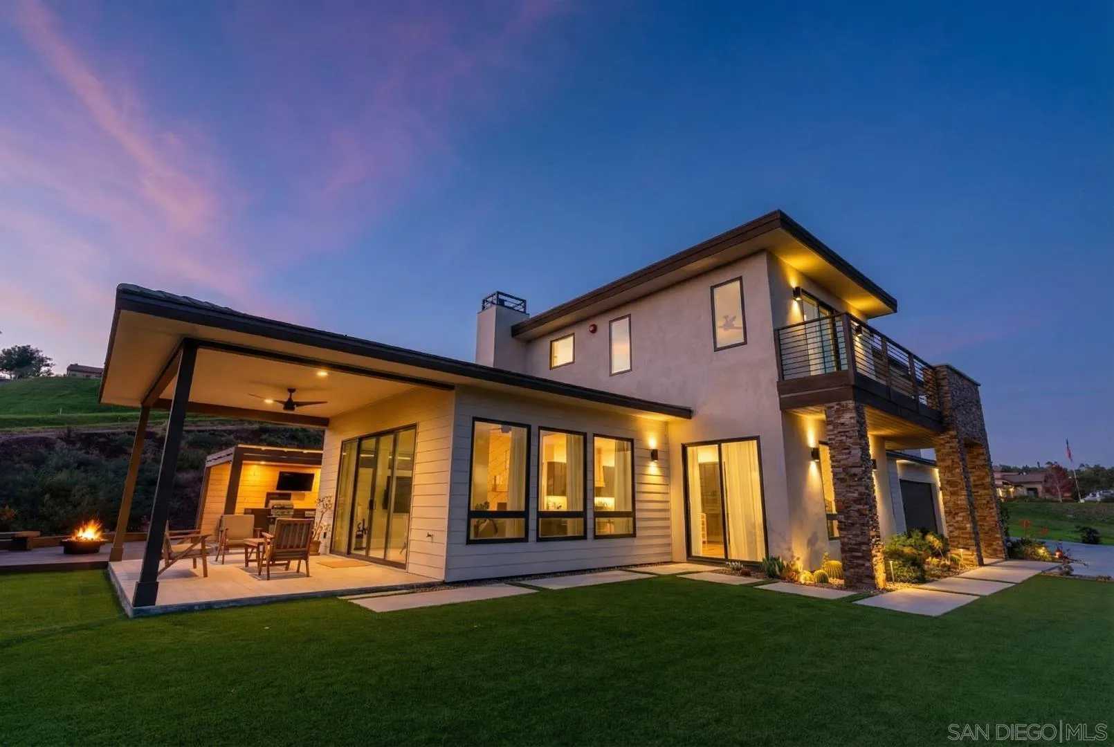 https://cdn.realtyfeed.com/cdn/127/260001843/97f1f5ffe3df7be3fb42b8e1239515c8.webp
