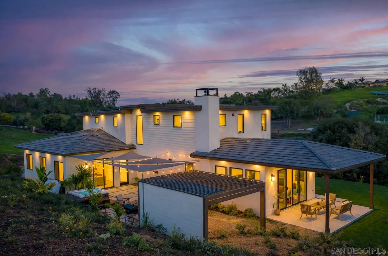 https://cdn.realtyfeed.com/cdn/127/260001843/b4931e06eb47ff6c4b215a913f32fabf.webp