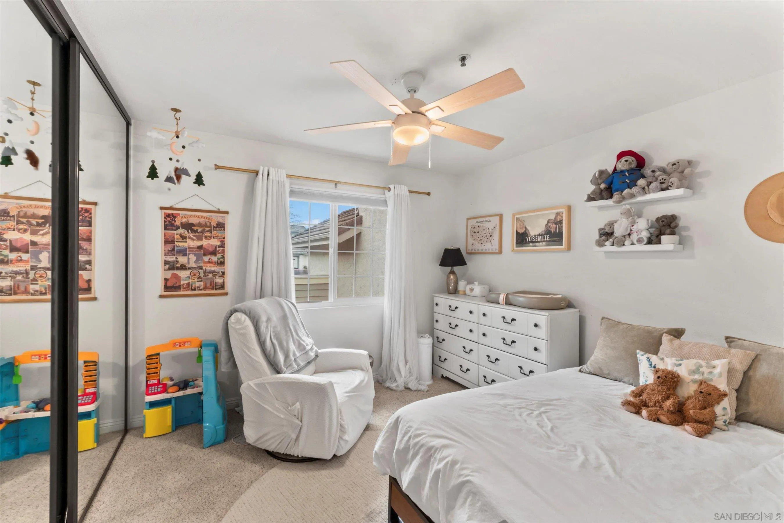https://cdn.realtyfeed.com/cdn/127/260001844/f9b18e05d1e9b2bcd90c72d646e86a57.webp