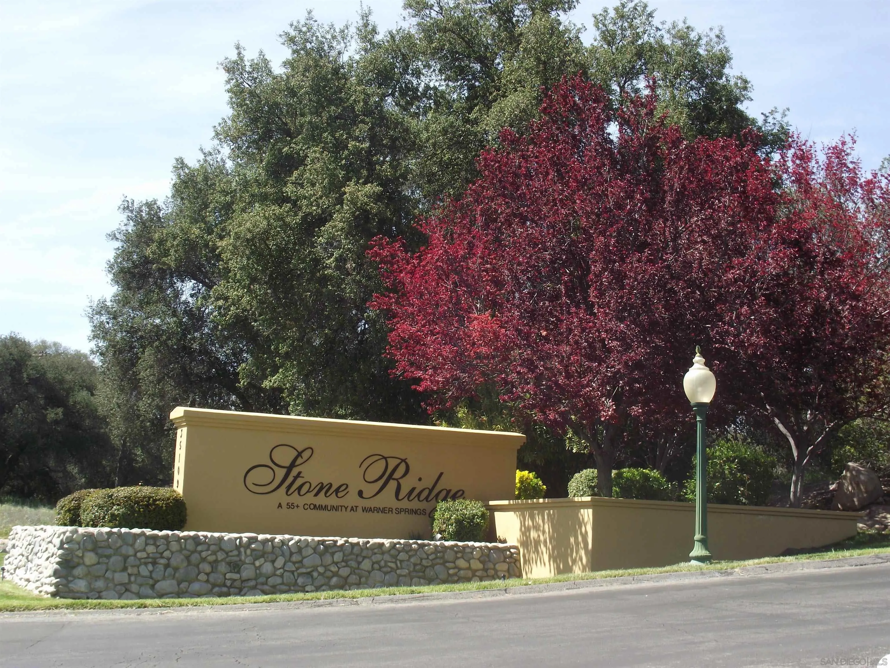 https://cdn.realtyfeed.com/cdn/127/260001845/19d52630eda355ce1d47179ef0ac2083.webp
