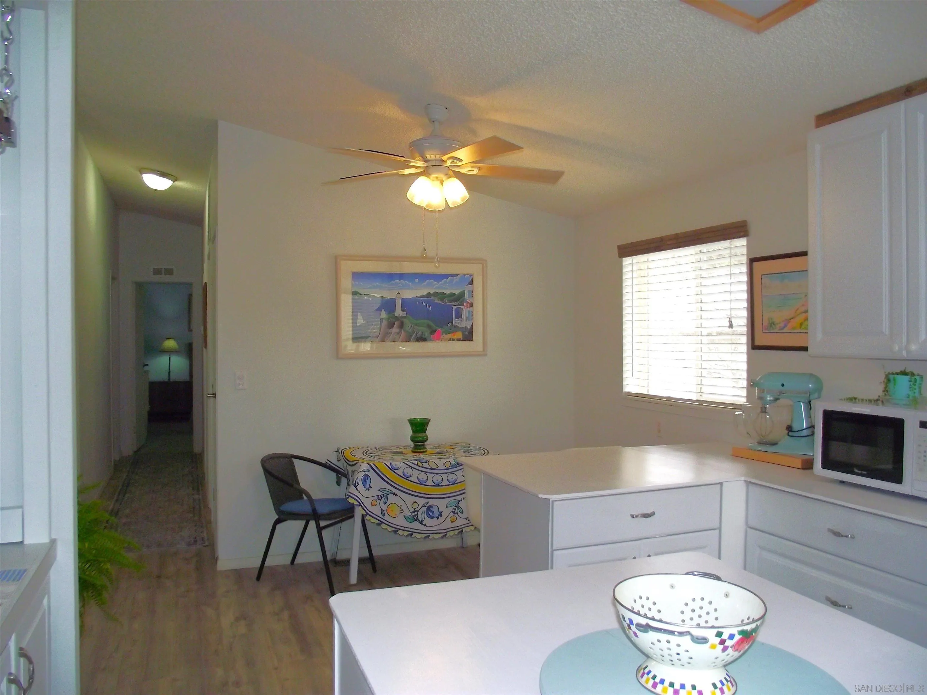https://cdn.realtyfeed.com/cdn/127/260001845/48d20c6df9bb869b815b6e70071dd291.webp