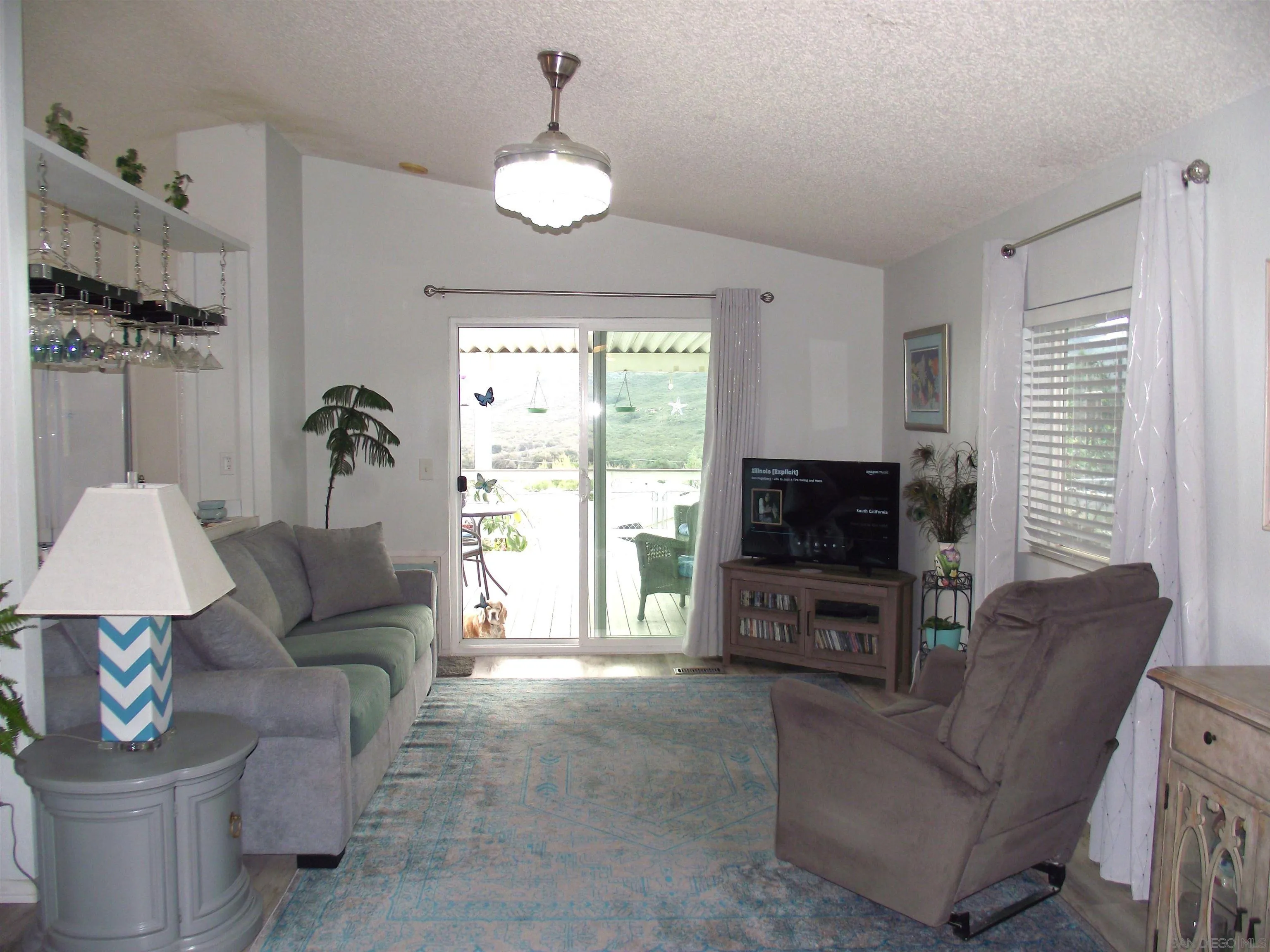 https://cdn.realtyfeed.com/cdn/127/260001845/b63f012956127cec9122dc5fe44db694.webp