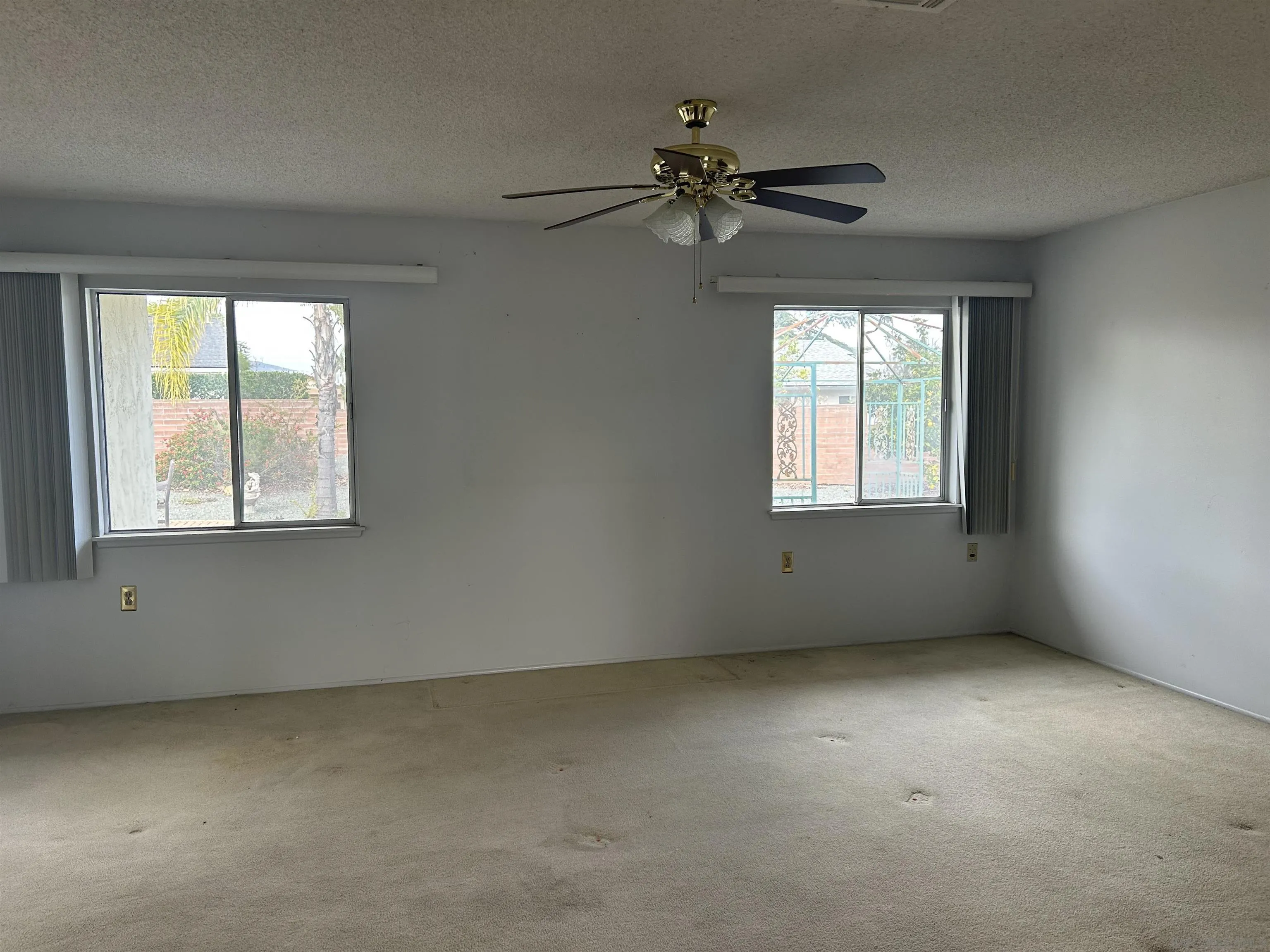 https://cdn.realtyfeed.com/cdn/127/260001847/9a21881ec7077fce3f8152f04405e2db.webp