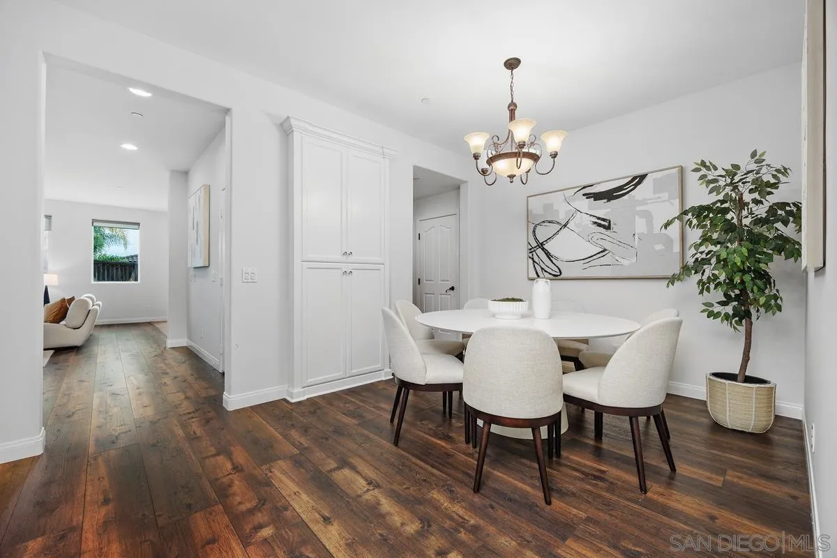https://cdn.realtyfeed.com/cdn/127/260001850/be592c6378a8df5398877f4f2e0289f5.webp