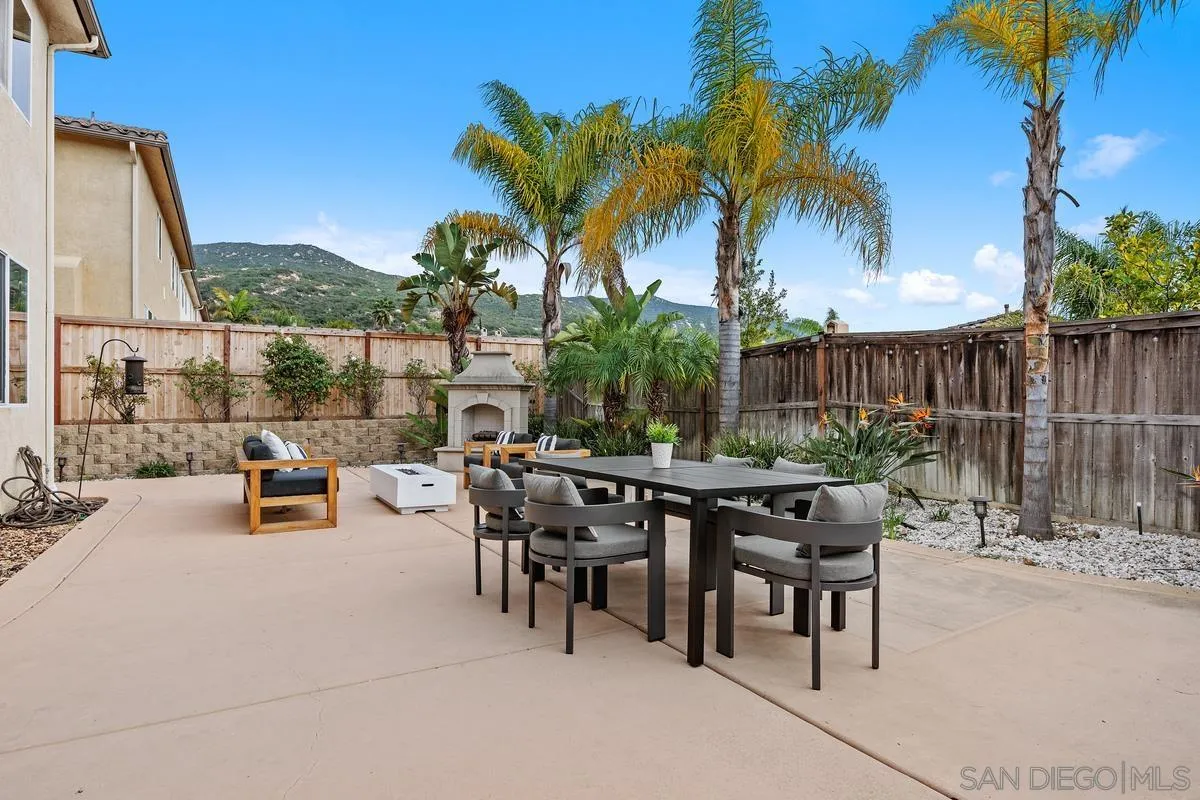 https://cdn.realtyfeed.com/cdn/127/260001850/f10e4d0f91f38034e661831946580944.webp
