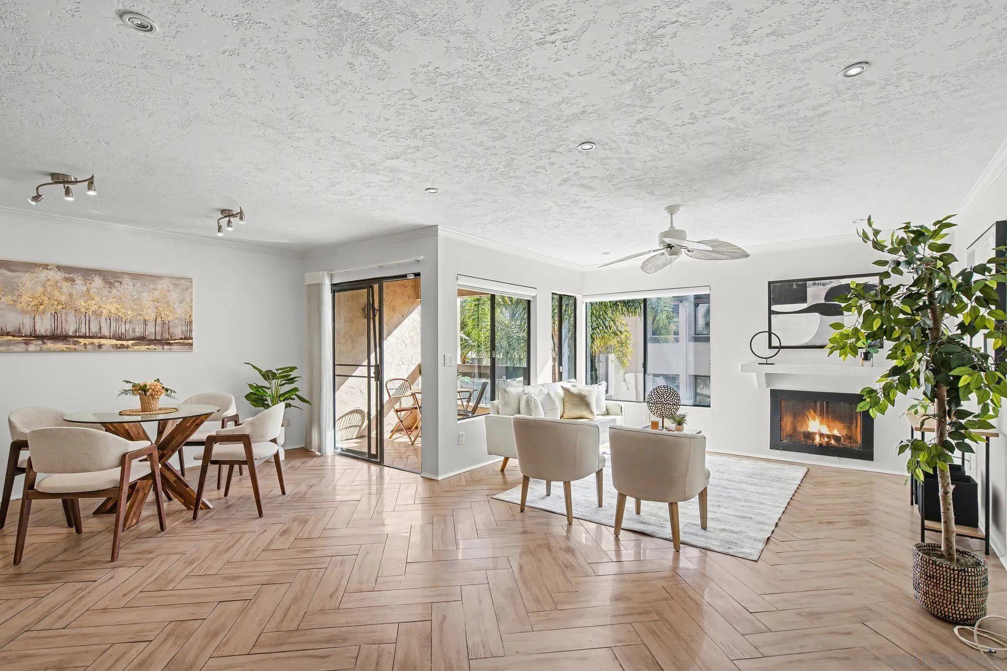https://cdn.realtyfeed.com/cdn/127/260001851/0d3aa79631cca77c6d295999c8bc6c39.webp