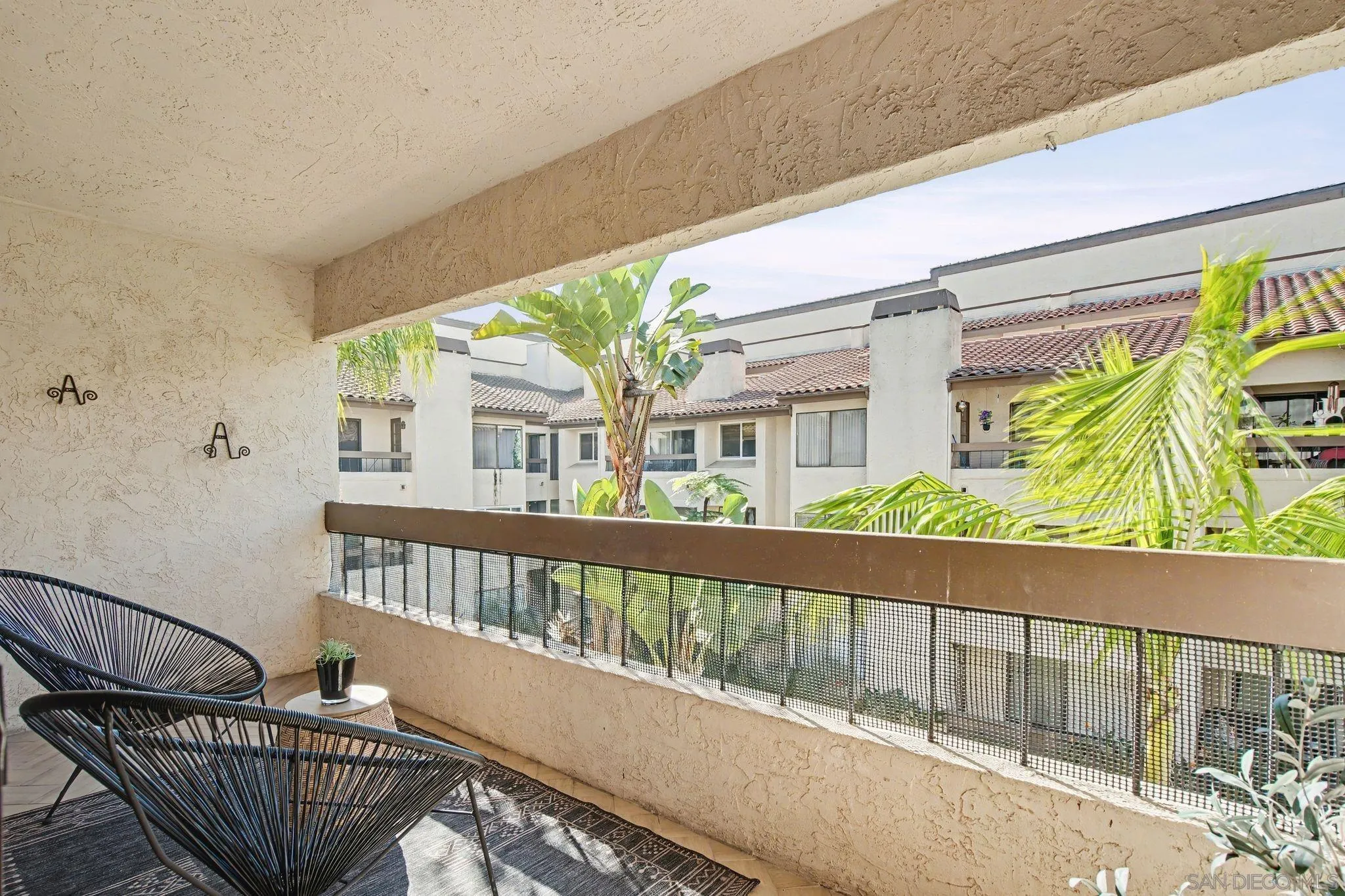 https://cdn.realtyfeed.com/cdn/127/260001851/5b3333edcc76cc67978c7b13f17ce419.webp