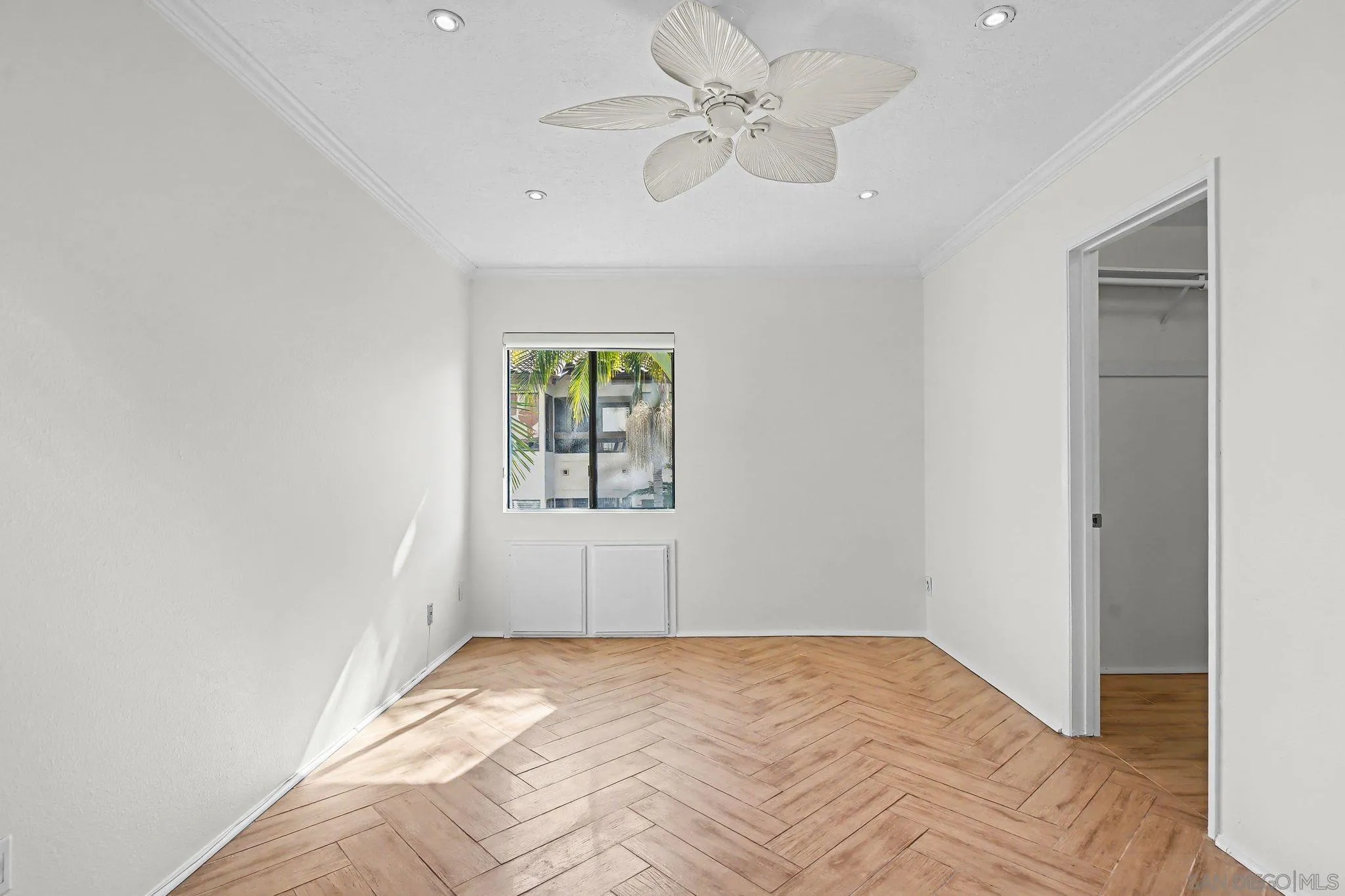 https://cdn.realtyfeed.com/cdn/127/260001851/9c0b1d3cb79395cc0f0b12dbc07668dc.webp
