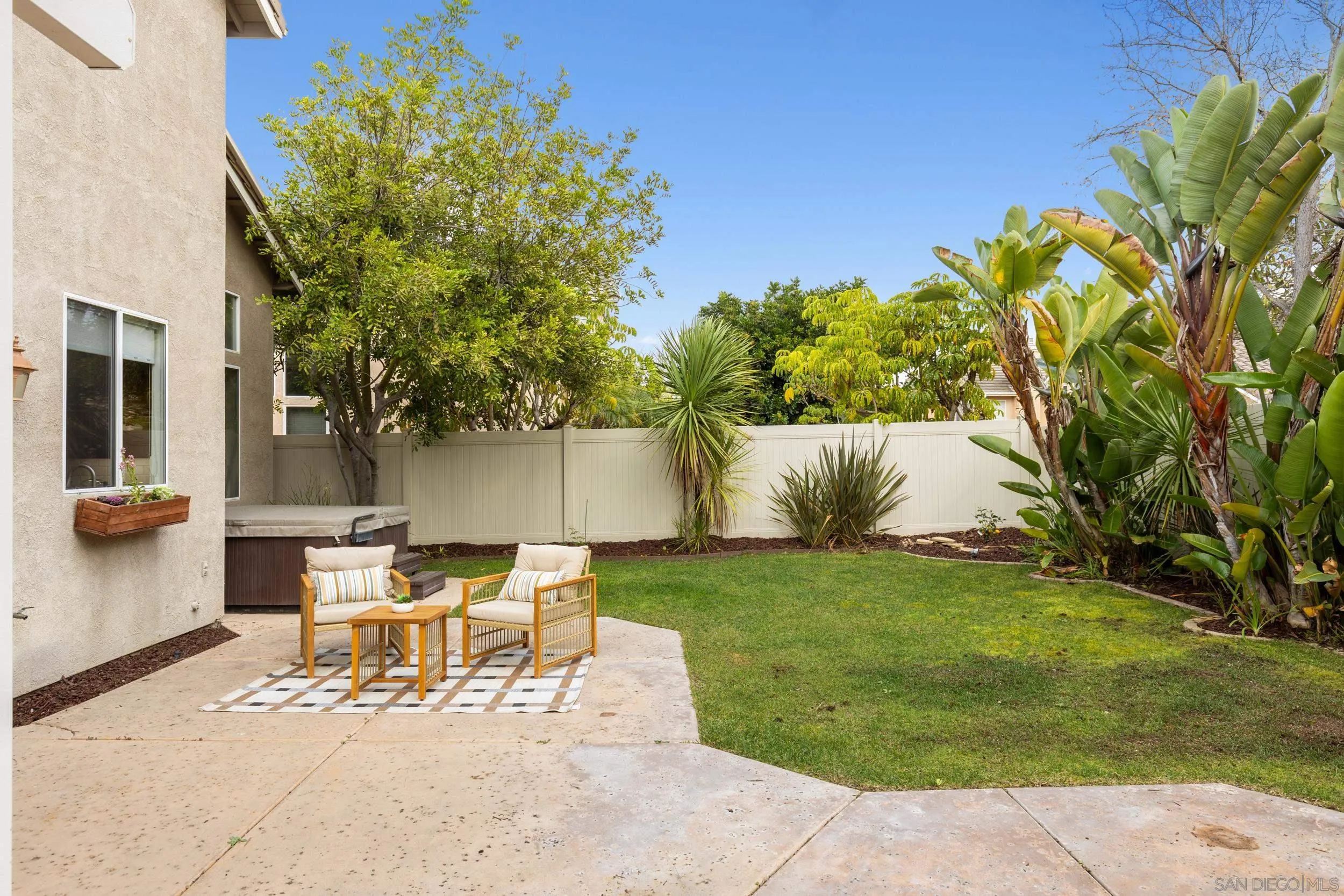 https://cdn.realtyfeed.com/cdn/127/260001854/c73ef5194663acf7ef09ba16d8862f7d.webp