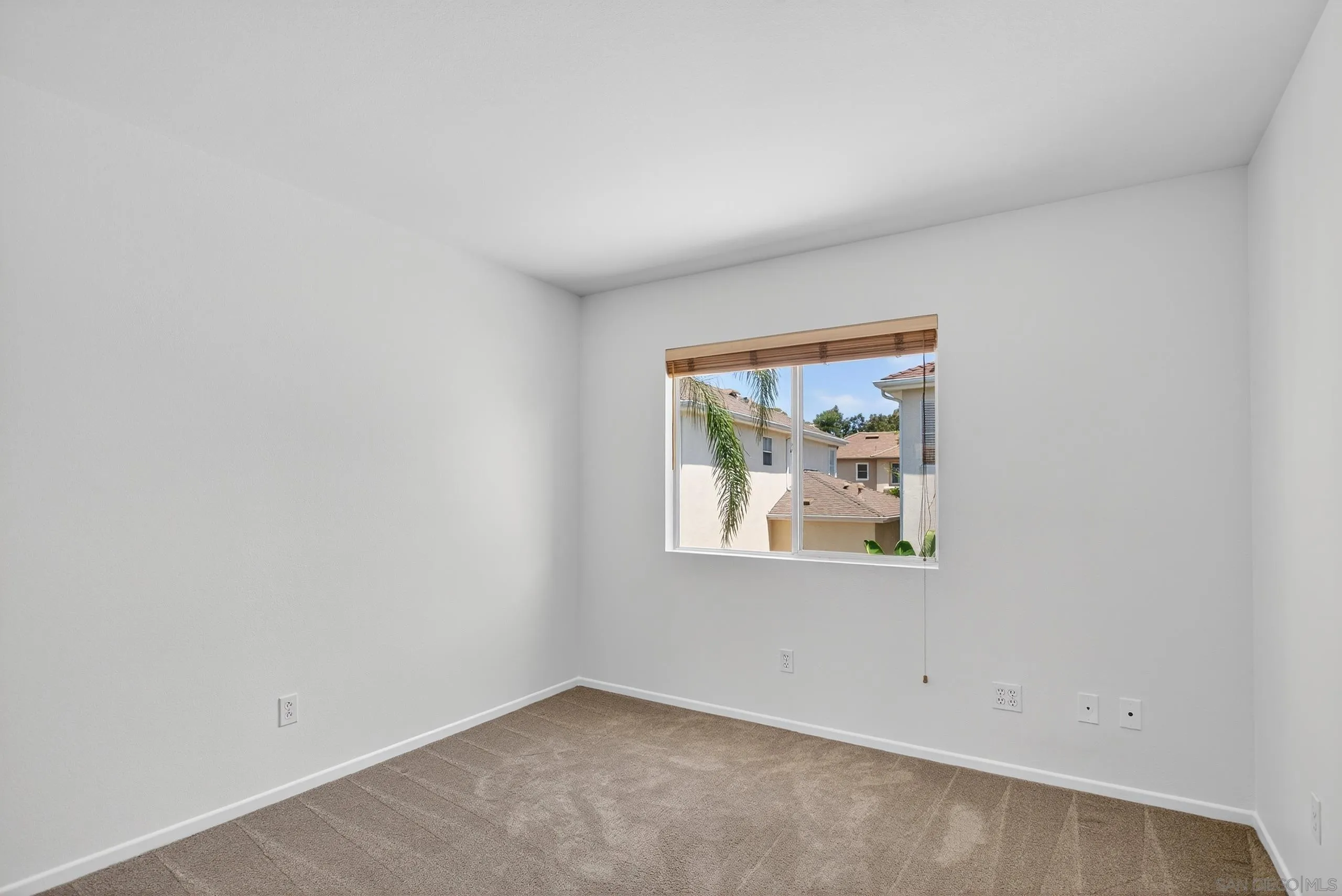 https://cdn.realtyfeed.com/cdn/127/260001855/ba40574d84922123e28838596683451e.webp