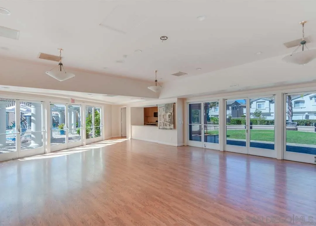 Photo #20: 260001858 Listing: Photo #20