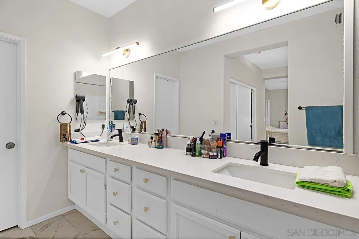 Photo #9: 260001865 Listing: Photo #9