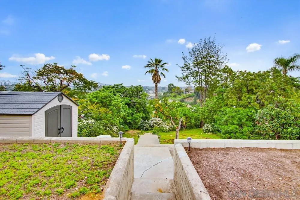 https://cdn.realtyfeed.com/cdn/127/260001866/217e79bdc0a7ed226a5d615162604998.webp